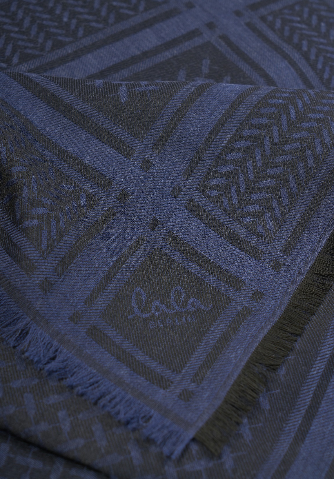 Lala Berlin Triangle Scarf Aeryn Blue Black Heritage