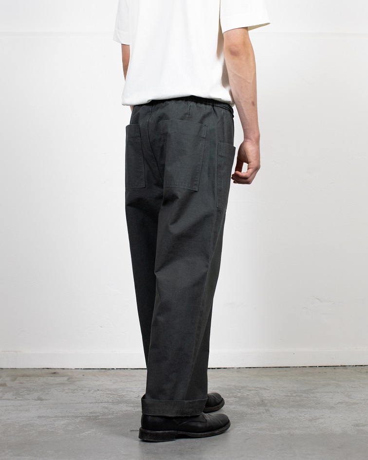 APPLIED ART FORMS Fatique Pants in Charcoal