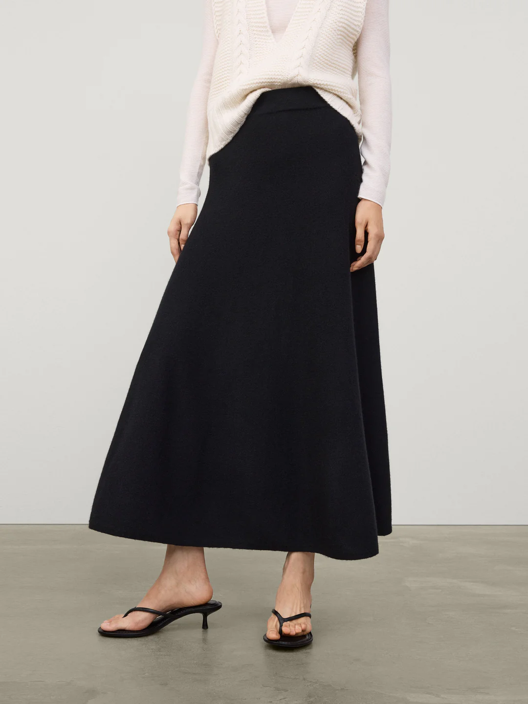 LISA YANG Torie Cashmere Skirt in Black