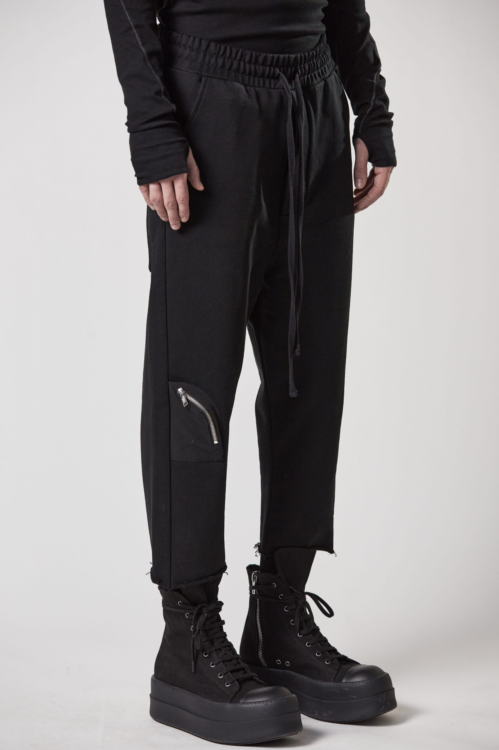 THOM KROM Nylon Pant in Black
