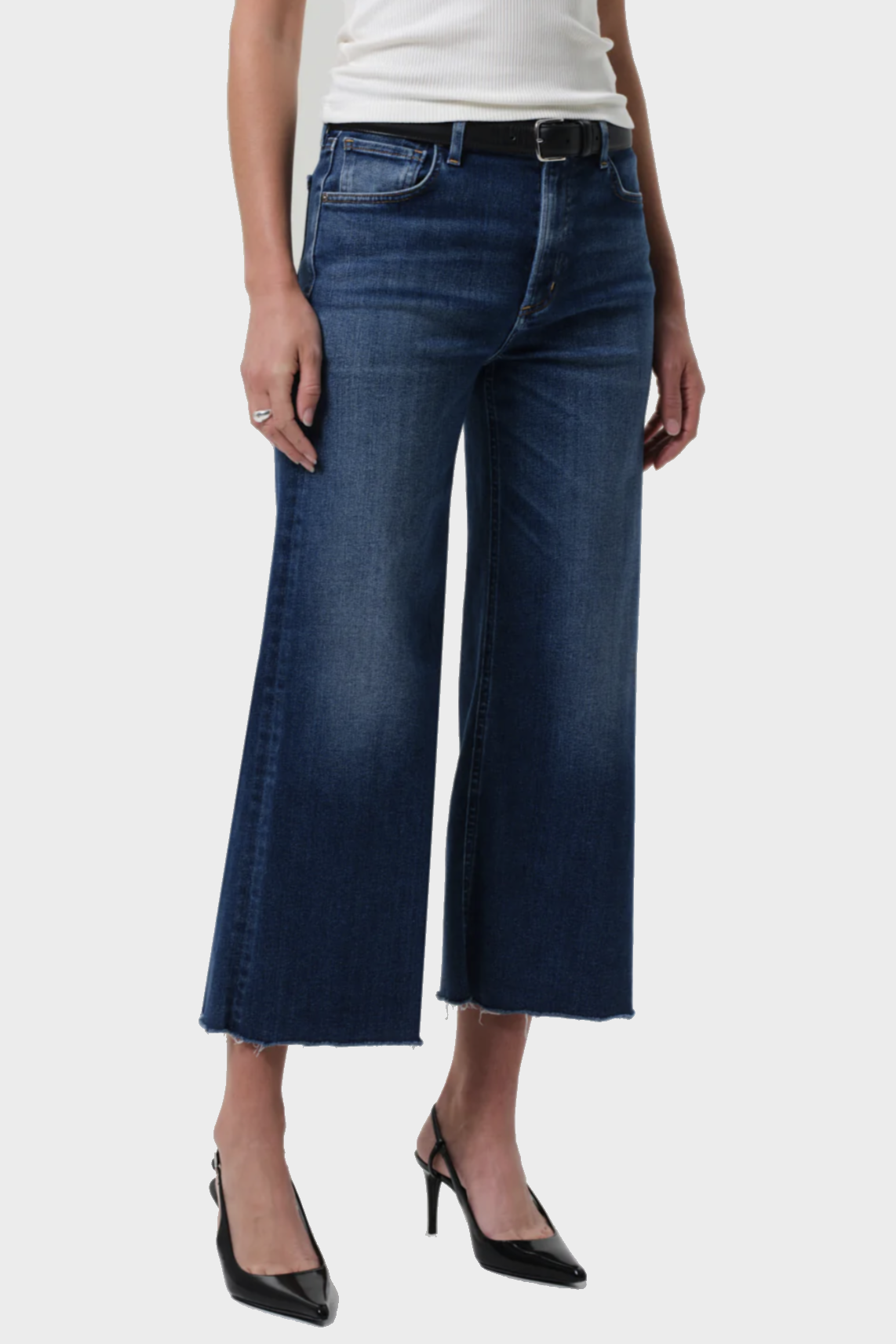 CITIZENS OF HUMANITY Lyra Wide Leg Crop Jeans in Dark Blue