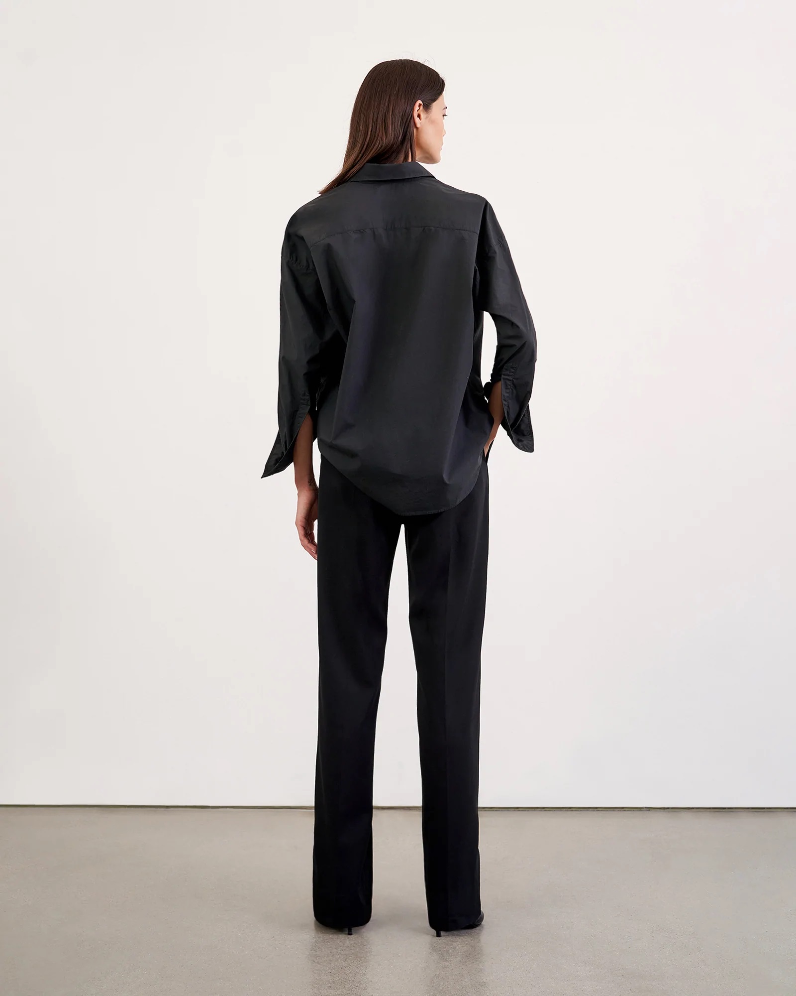 NILI LOTAN Mael Oversized Shirt in Black L