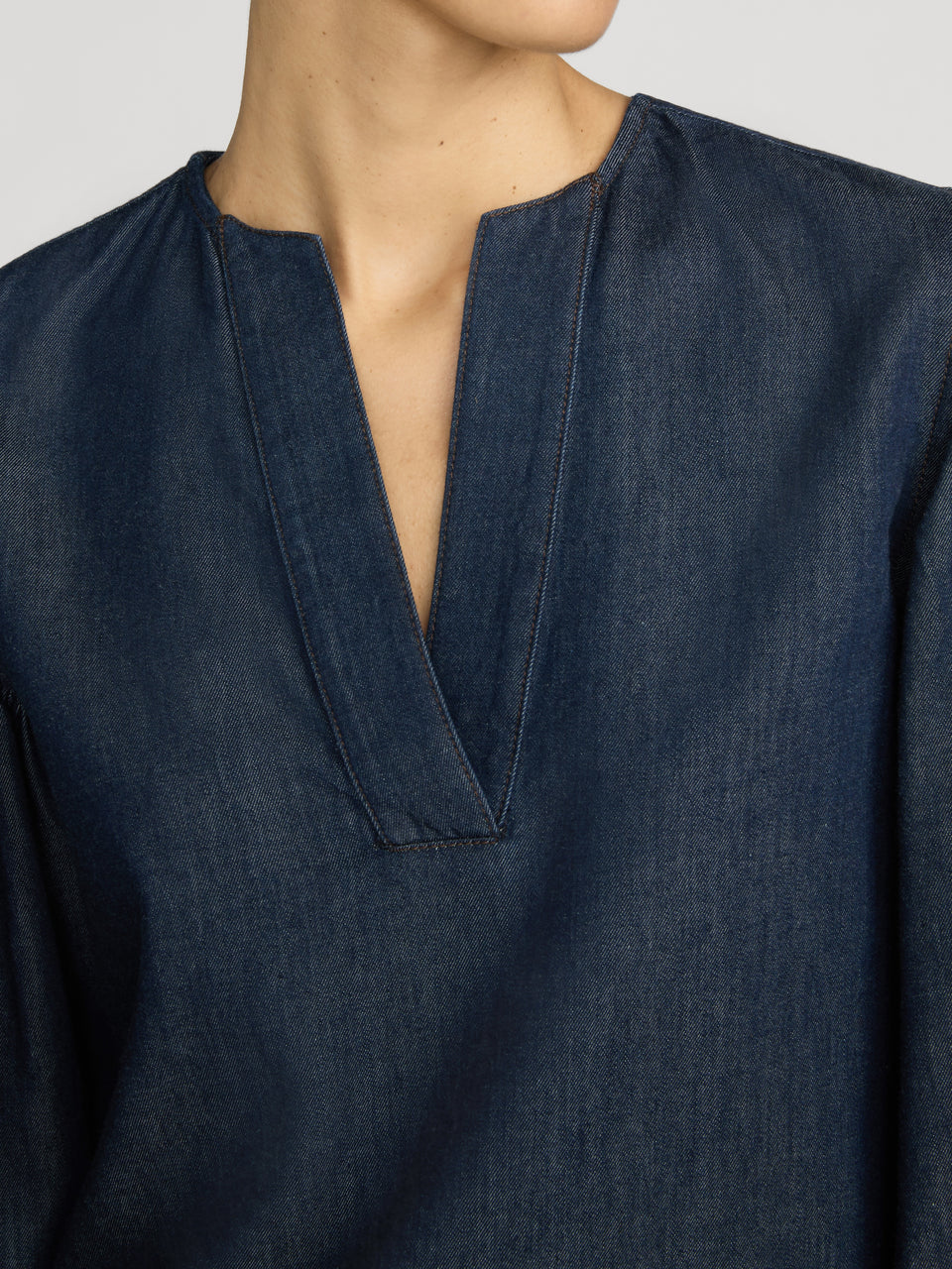 FRAME The Off Duty Long Sleeve Popover Shirt