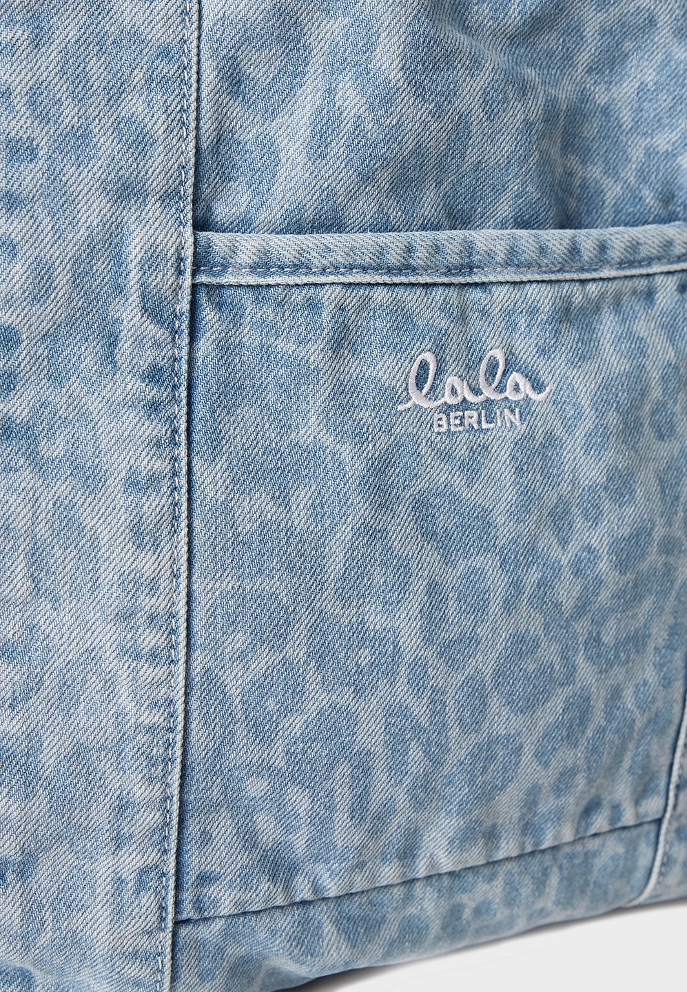 LALA BERLIN East West Tote Bag Printed Denim
