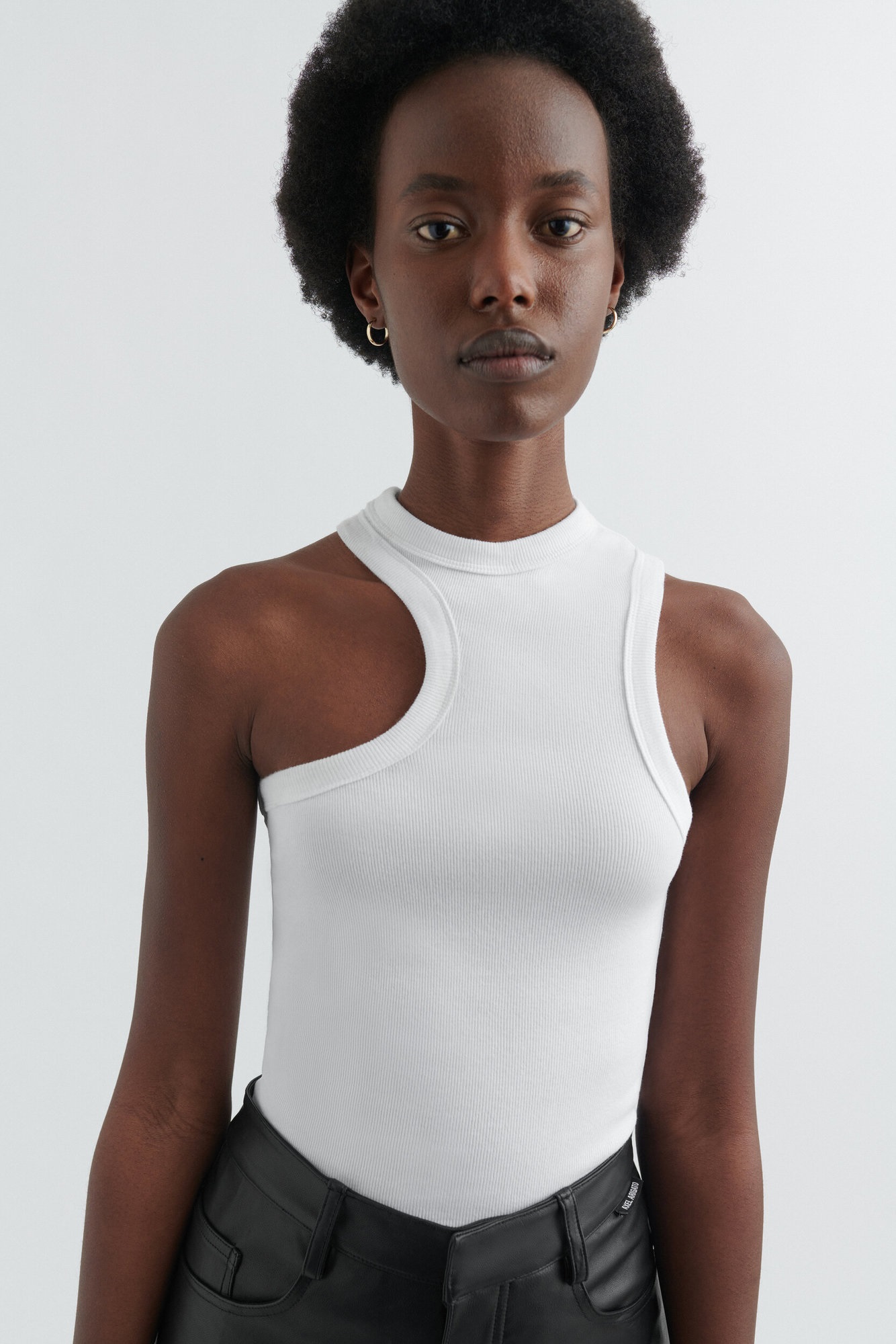 AXEL ARIGATO Script A Scoop Tank Top in White M