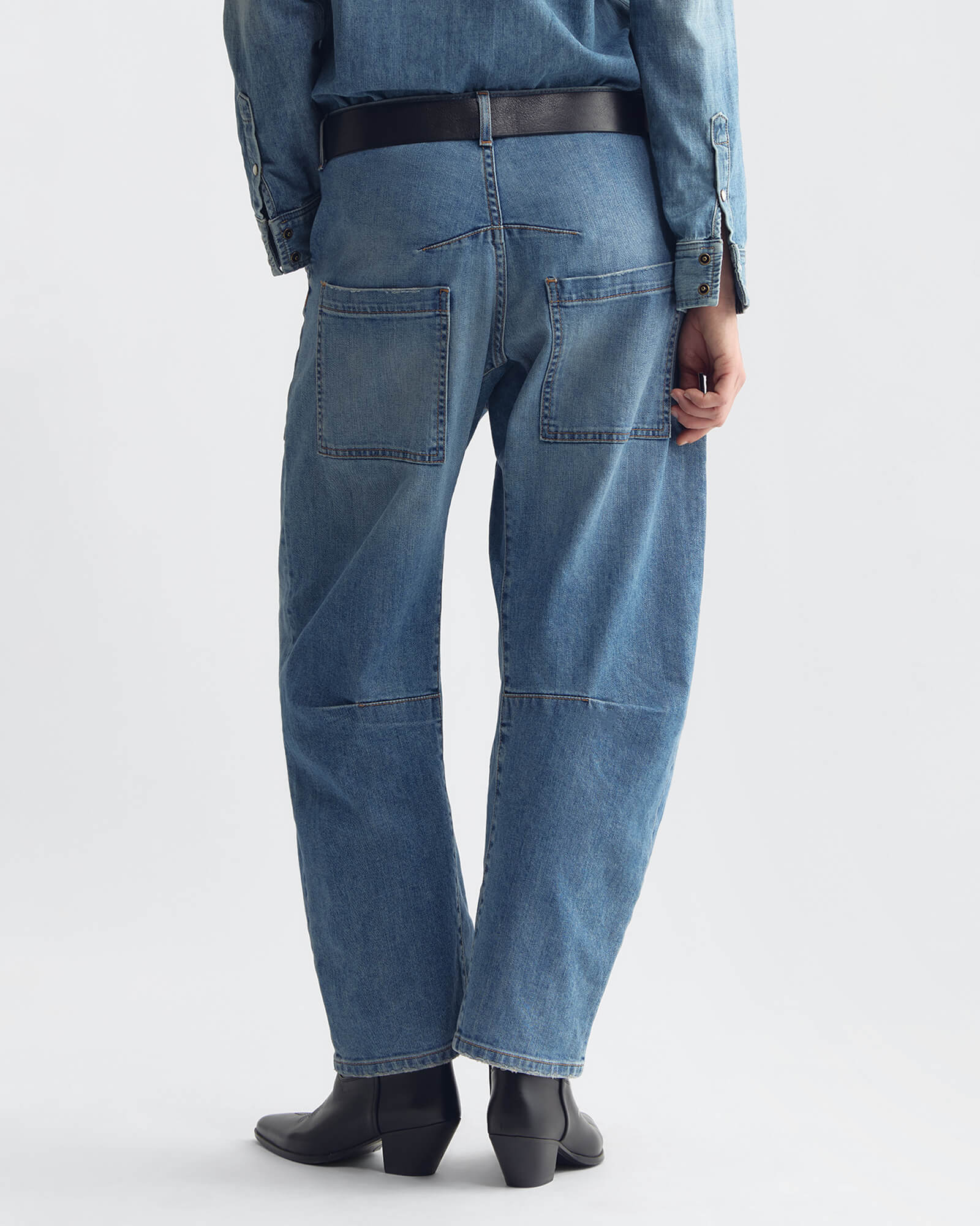 NILI LOTAN Shon Jeans in Cienna Wash