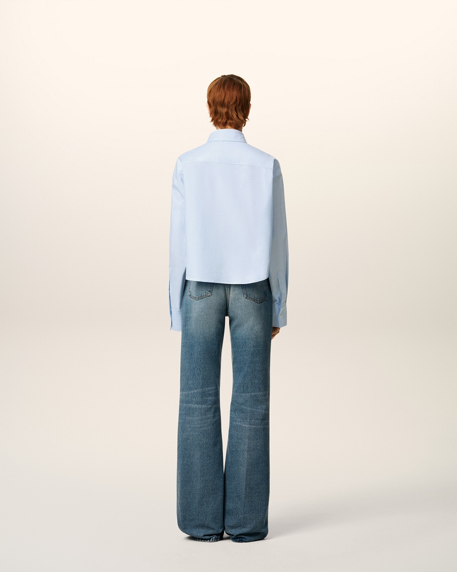 AMI PARIS de Coeur Cropped Oversize Shirt in Sky Blue