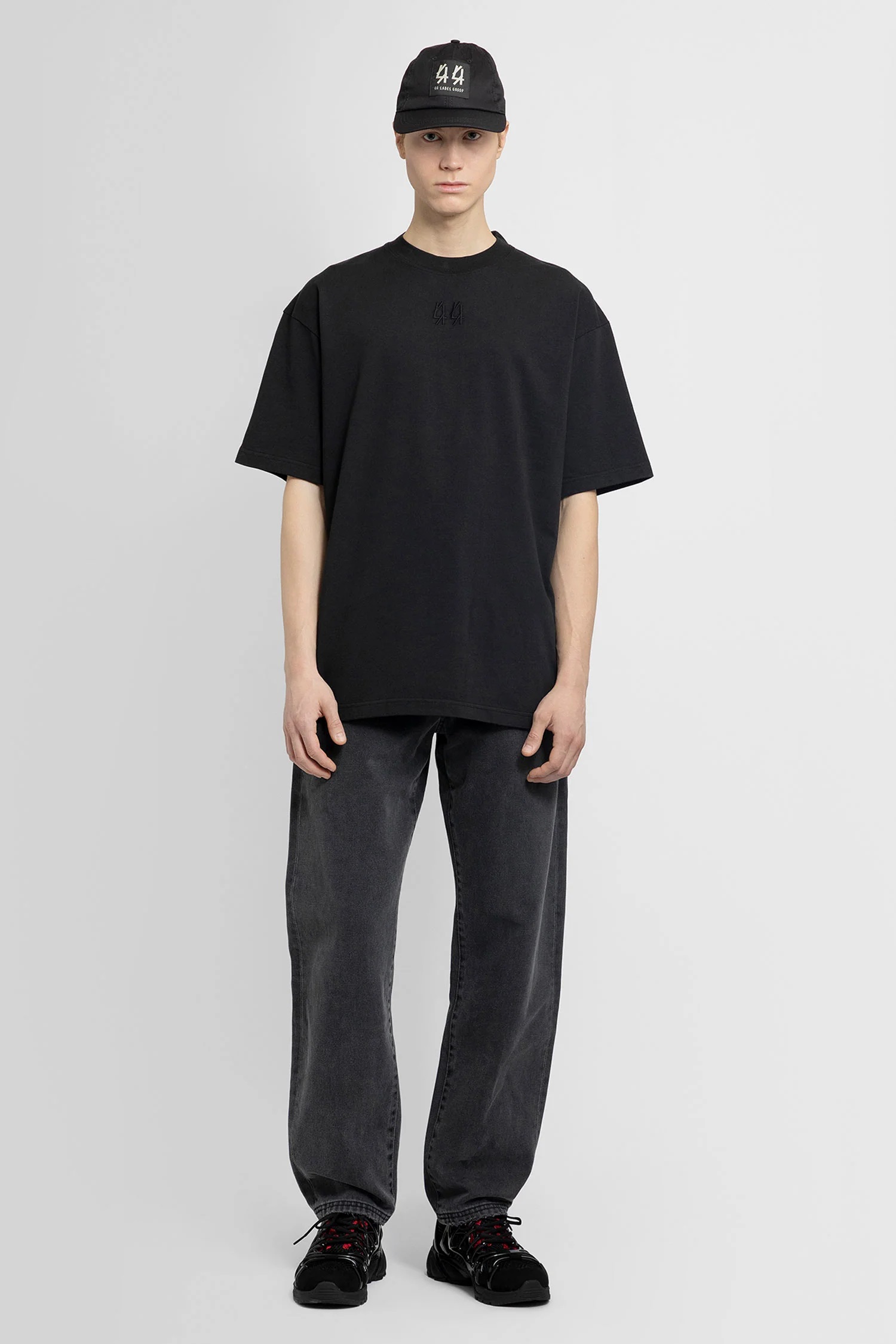44 LABEL GROUP Flare T-Shirt in Black/Fire Print