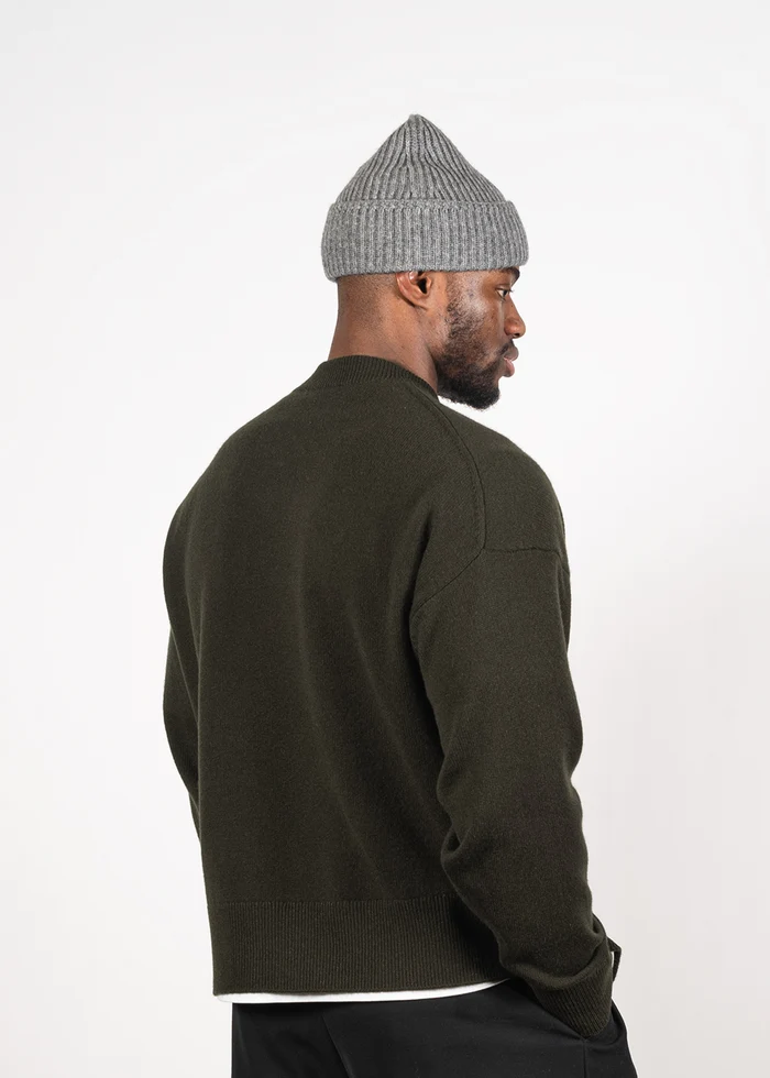 YACAIA Oversize Merino/Cashmere Sweater in Dark Green