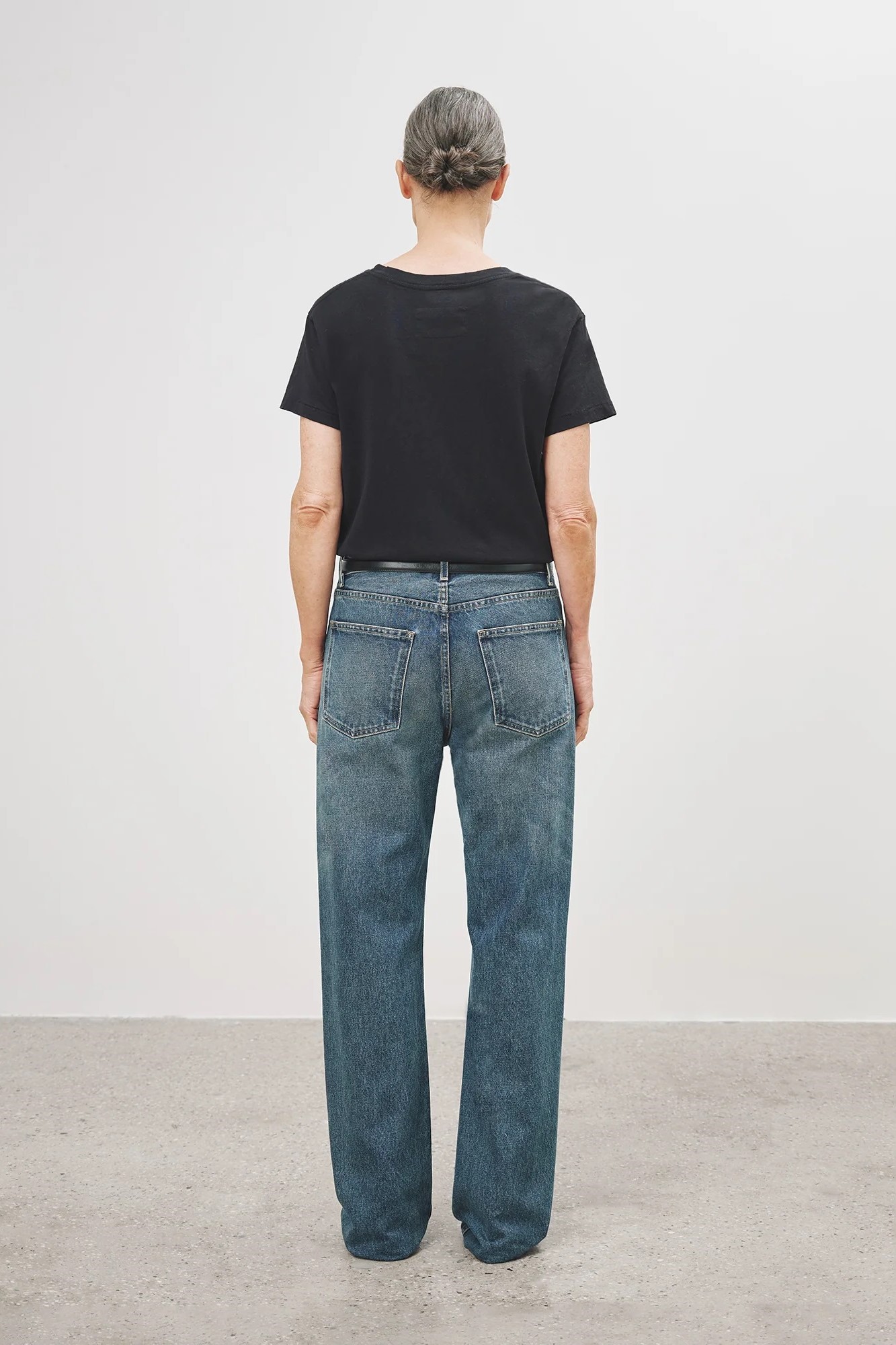 NILI LOTAN Brady T-Shirt in Navy L