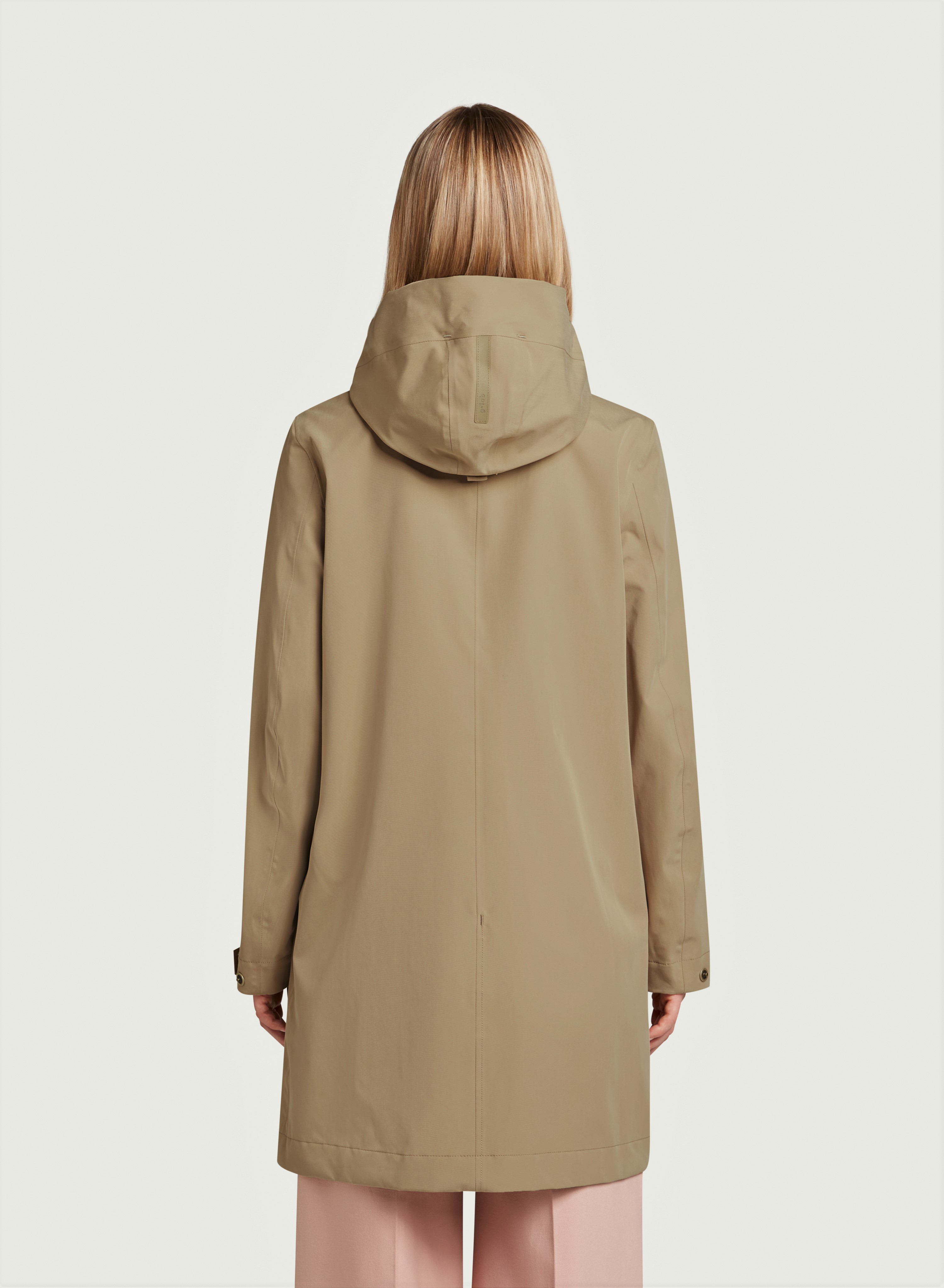 g-lab Fiala II Parka in Sand XS