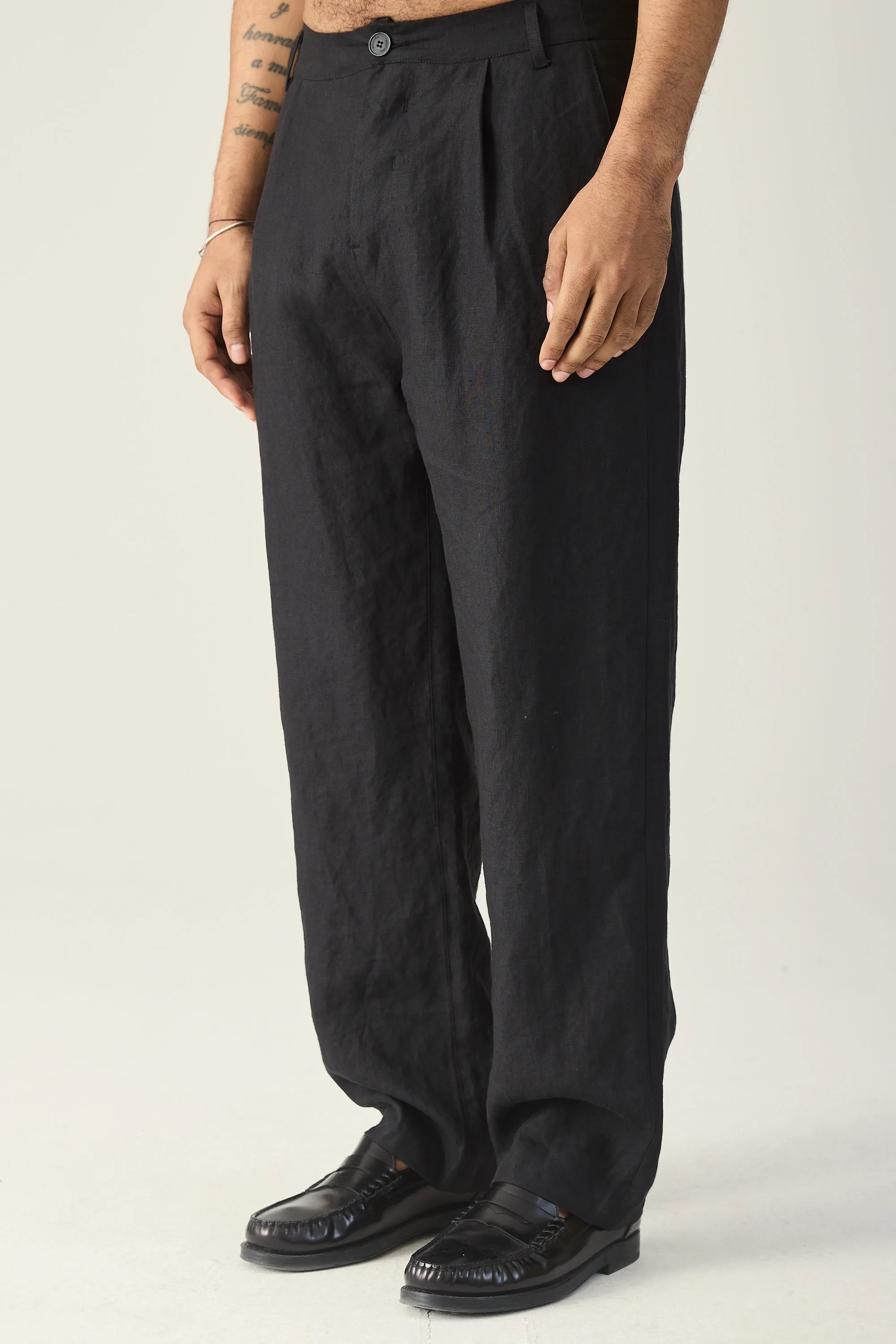 HANNIBAL. Trouser Heli in Washed Black 50