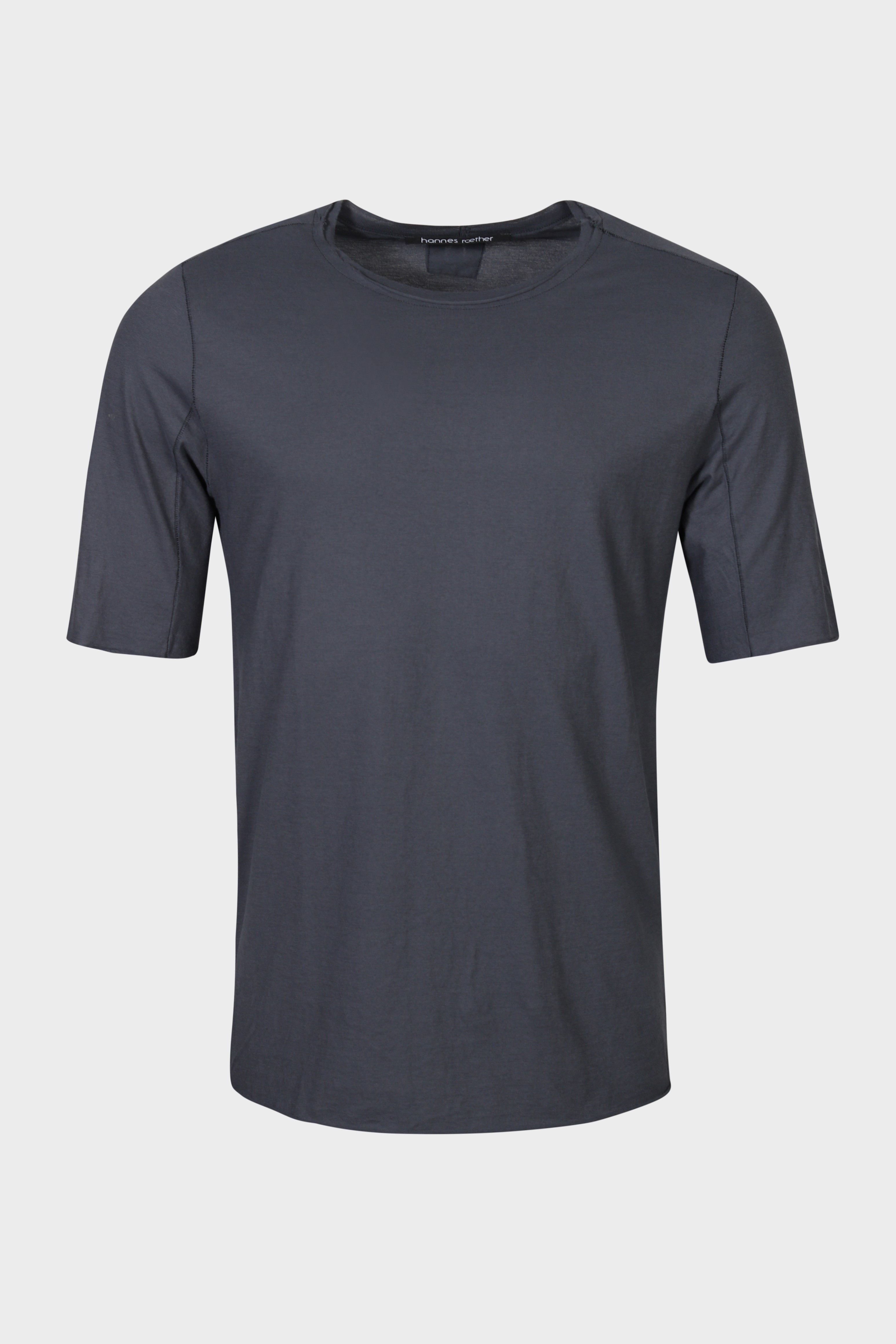 HANNES ROETHER T-Shirt in Dark Grey HANNES ROETHER T-Shirt in Dark Grey