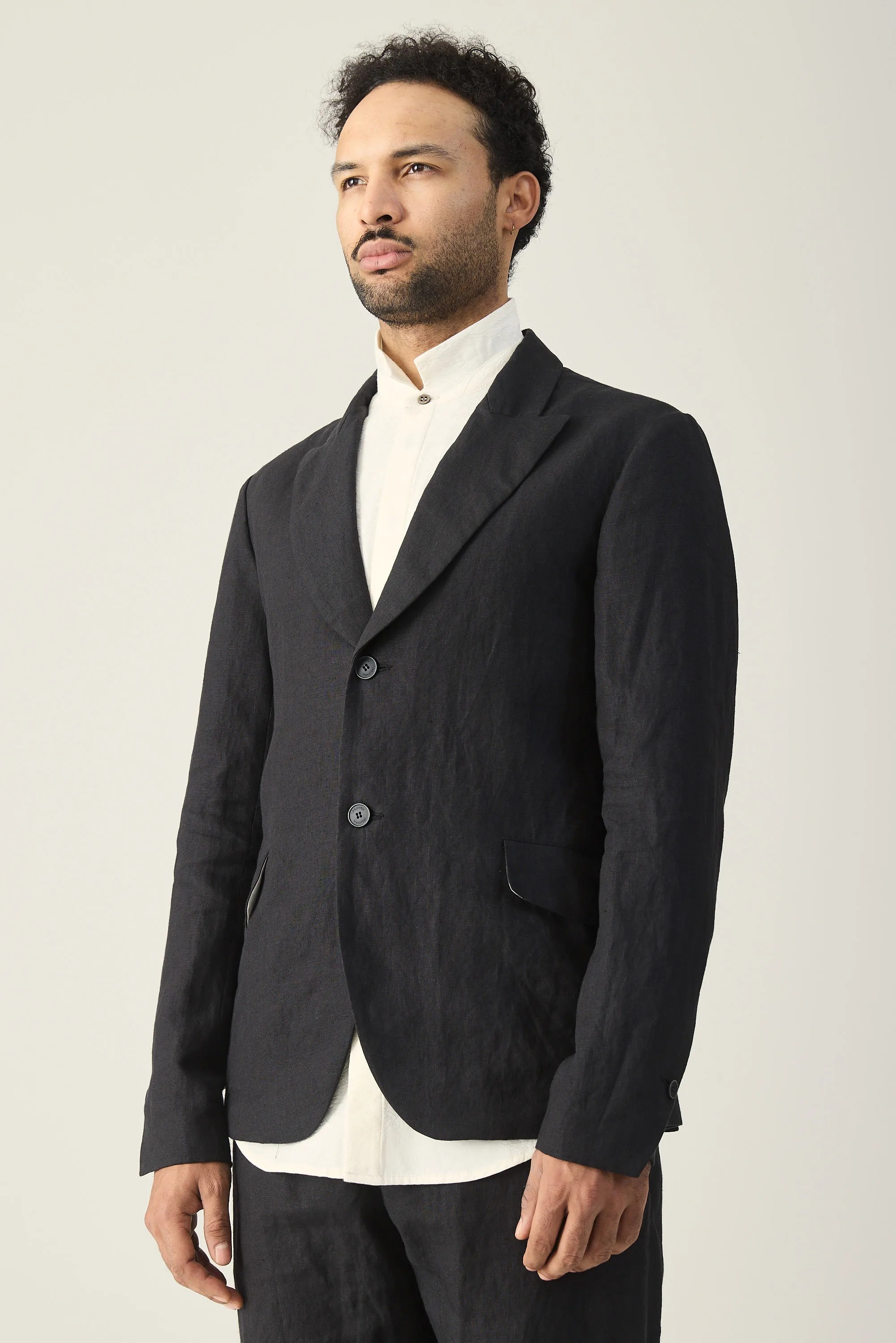 HANNIBAL. Linen Blazer Terence in Washed Black 46