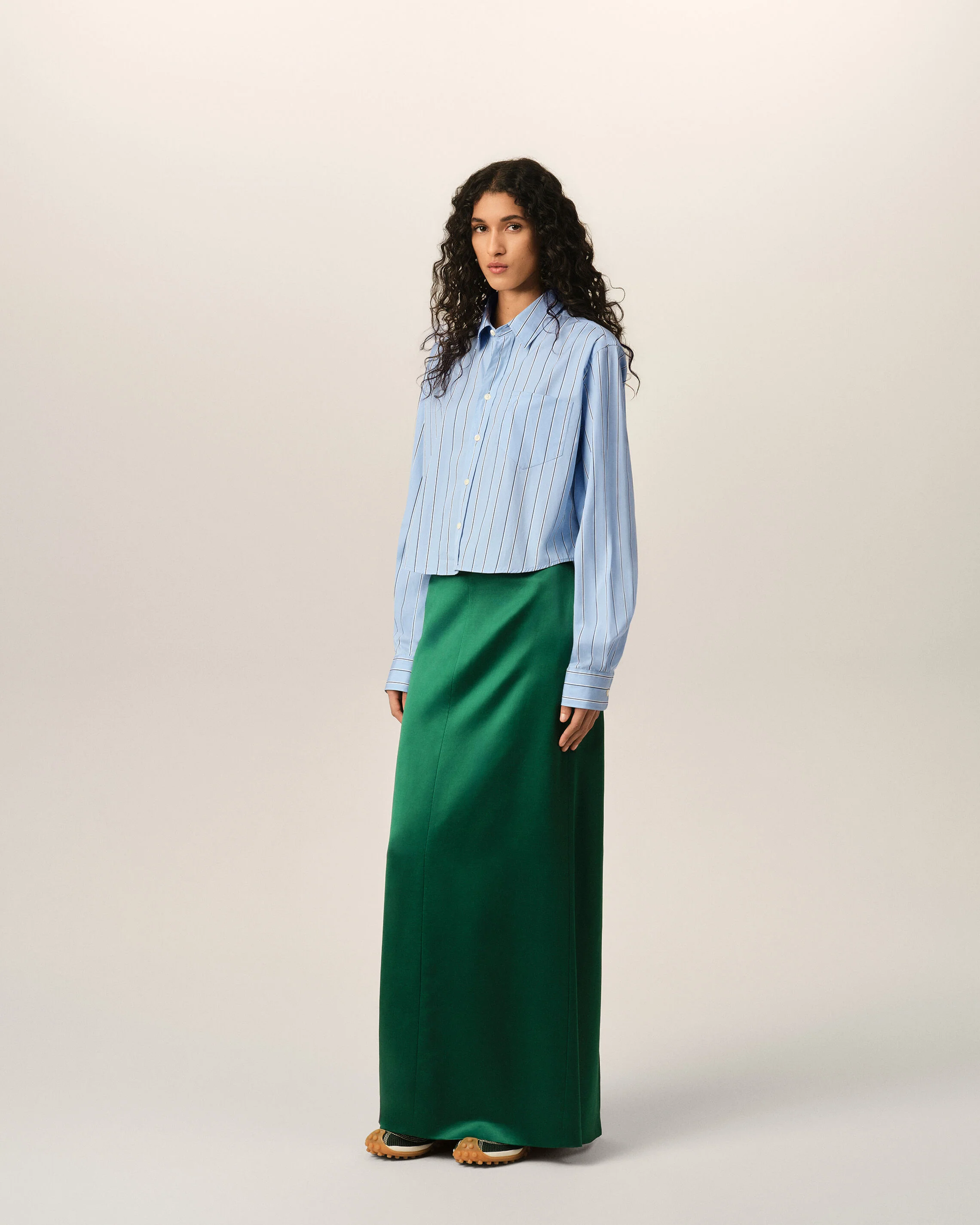 AMI PARIS de Coeur Cropped Shirt in Cashmere Blue / Ivory