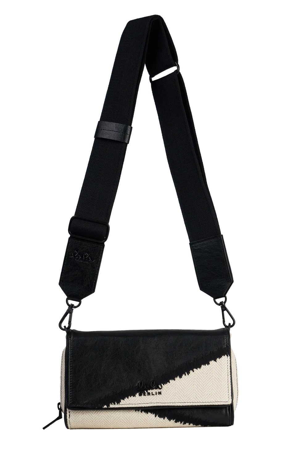 LALA BERLIN Crossbody Mytte in Dark Egret Black