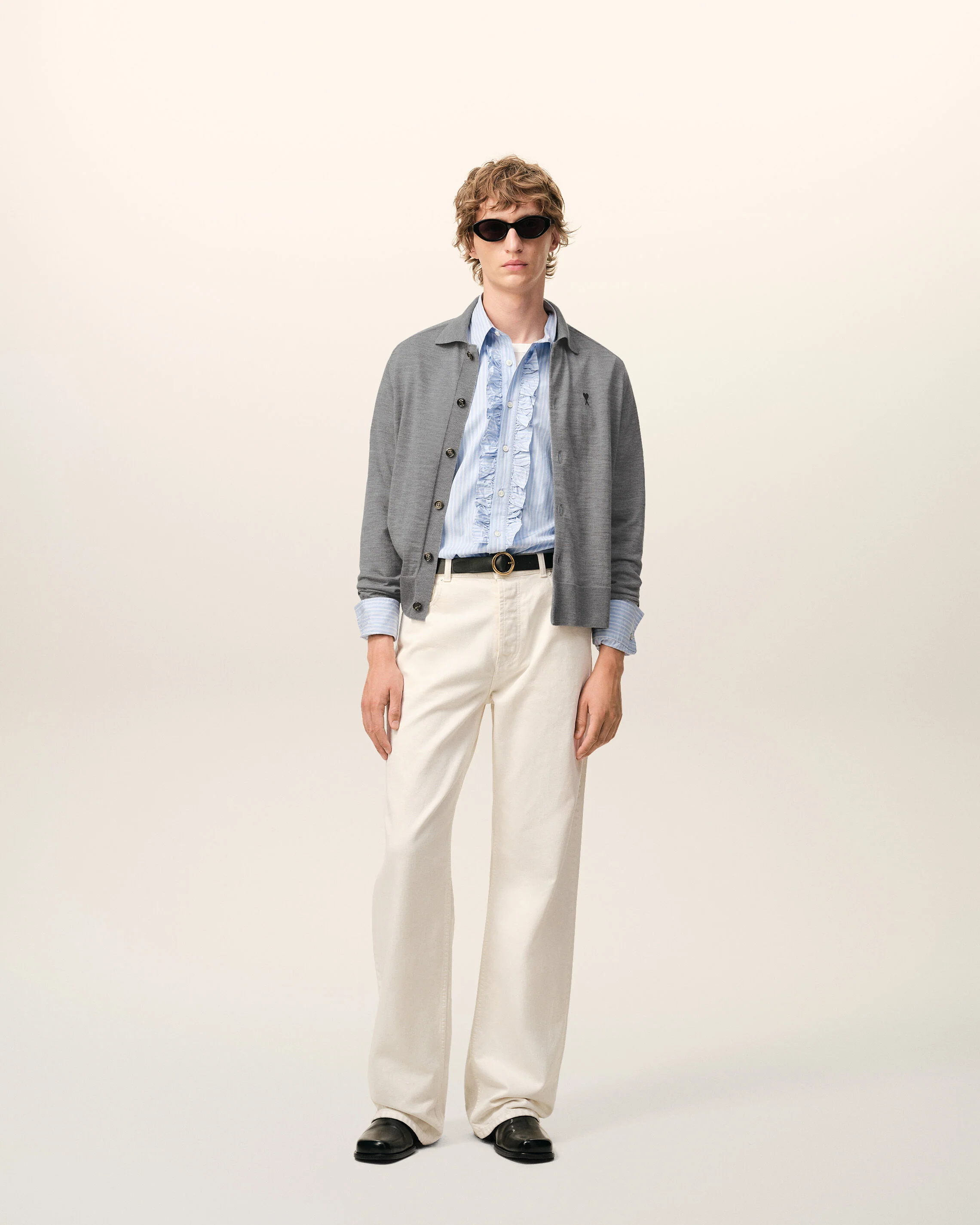 AMI PARIS de Coeur Extrafine Knit Collar Cardigan in Heather Grey