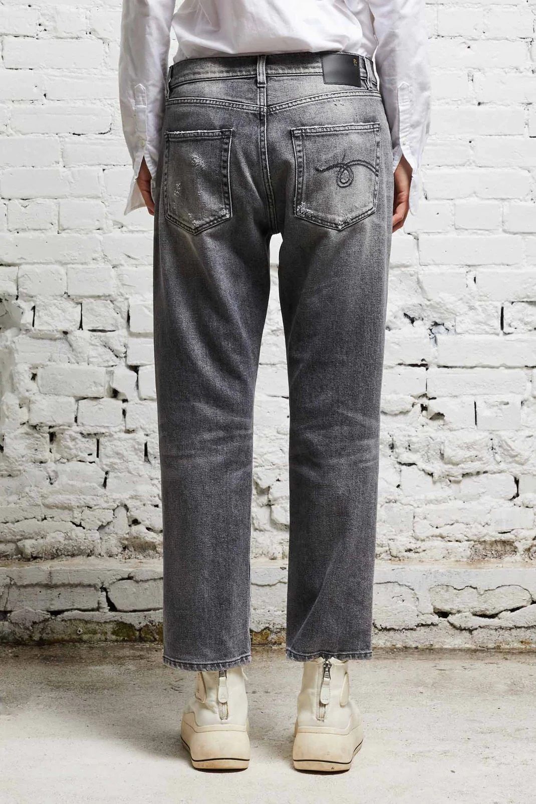 R13 Boyfriend Jeans in Vintage Grey