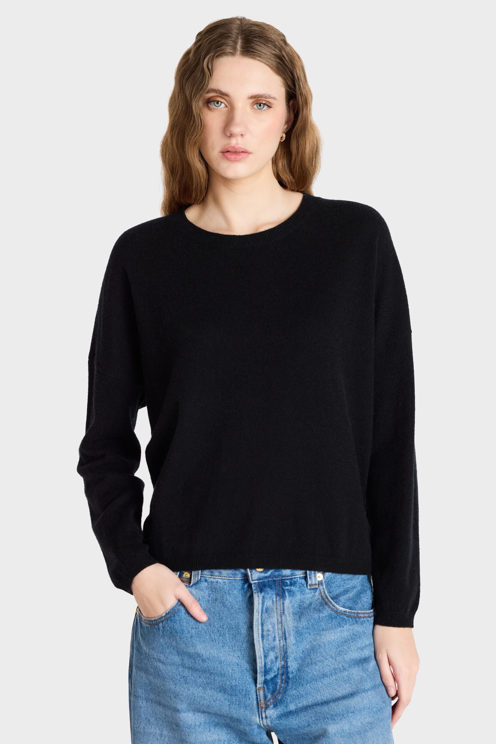 ABSOLUT CASHMERE Kaira Sweater in Black