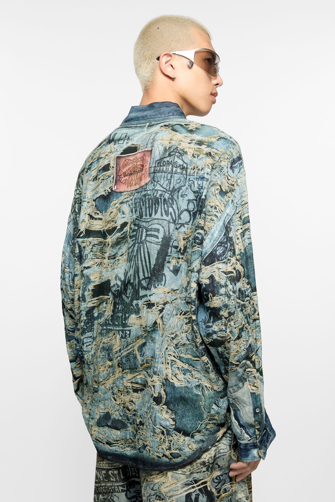 ACNE STUDIOS Oversize Printed Linen Shirt in Denim Blue ACNE STUDIOS Oversize Printed Linen Shirt in Denim Blue