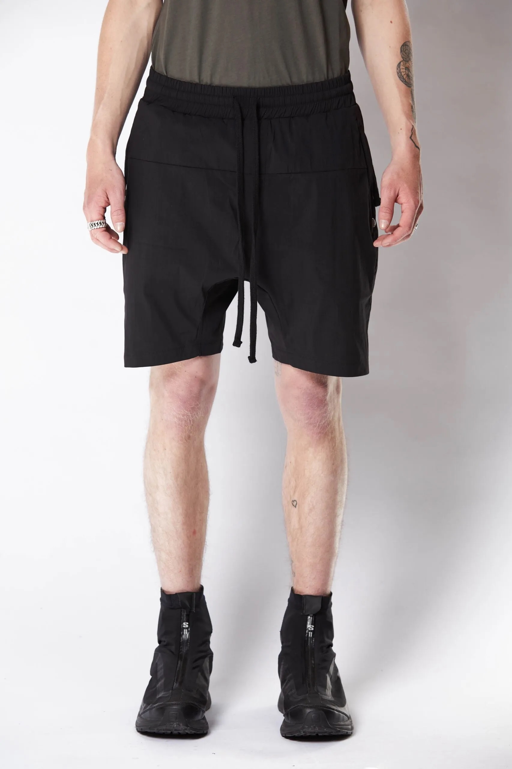 THOM KROM Shorts in Black M