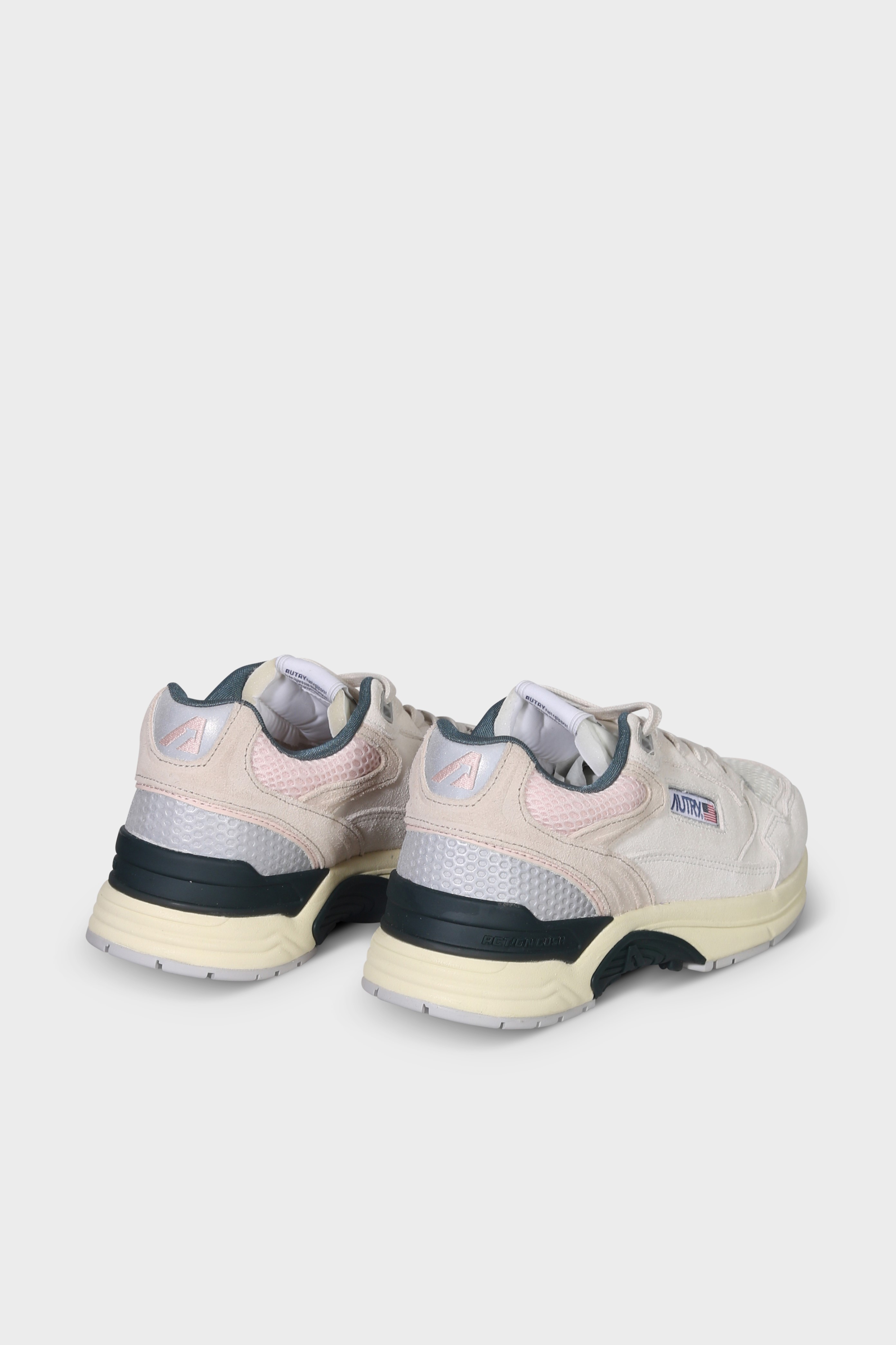 AUTRY ACTION SHOES Hyperway in Suede/Mesh/White/Pink