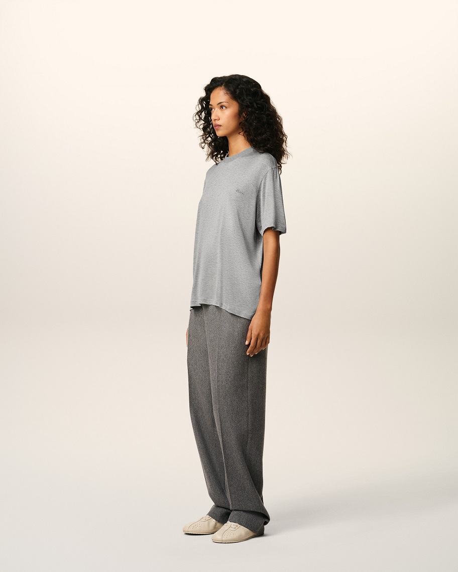 AMI PARIS Viscose Silk T-Shirt in Heather Grey