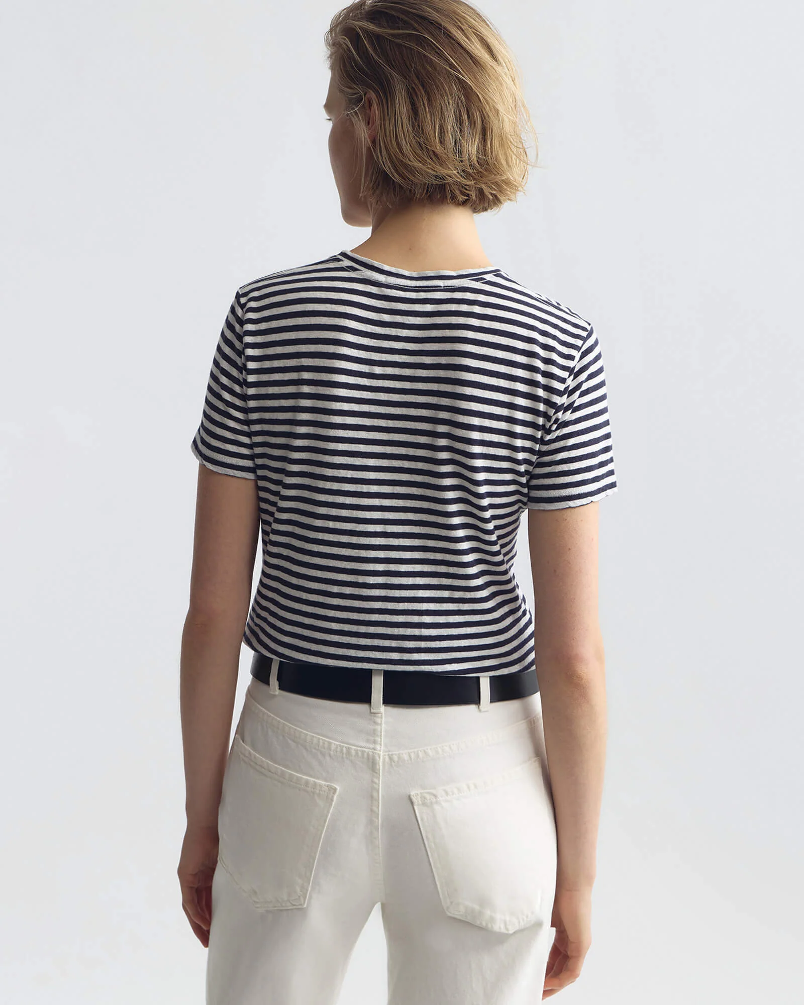 NILI LOTAN Lana T-Shirt in White/Dark Navy