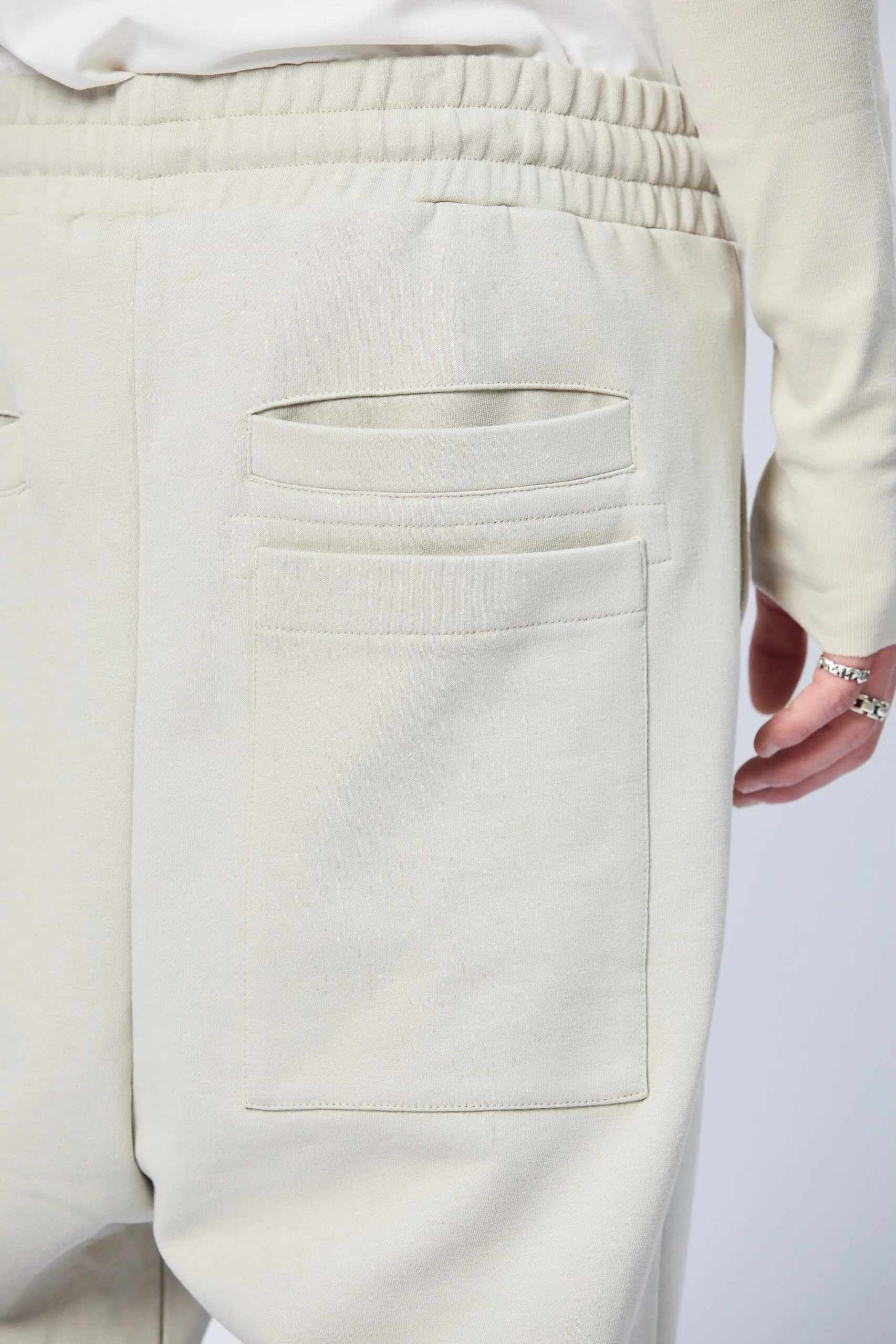THOM KROM Sweatpant in Sand Shell L
