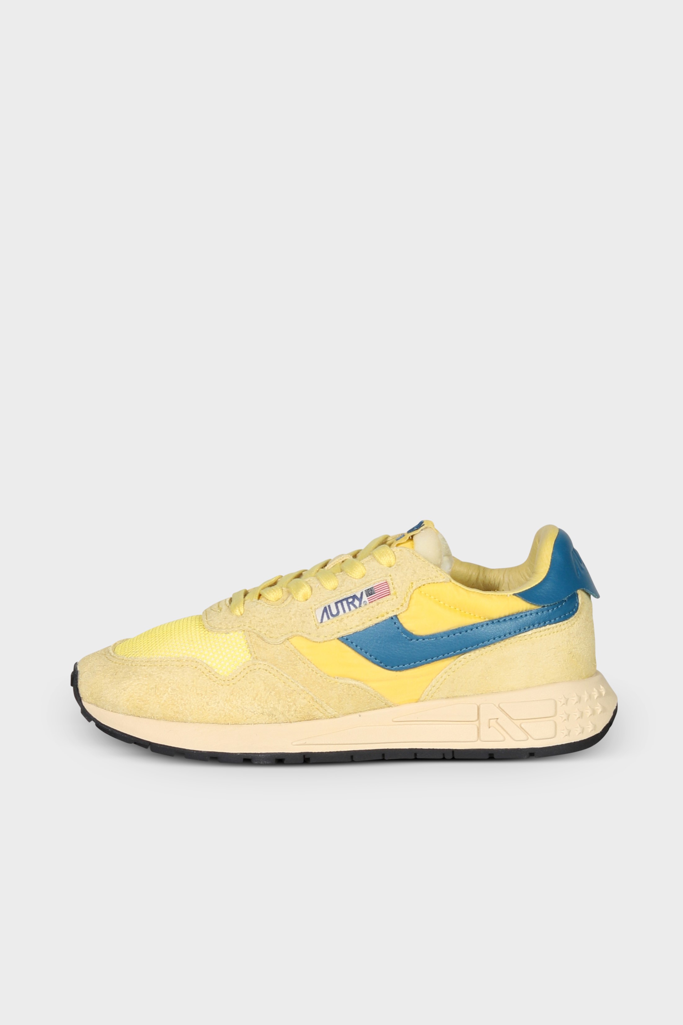 AUTRY ACTION SHOES Reelwind Low Sneaker in Yellow/Blue 41