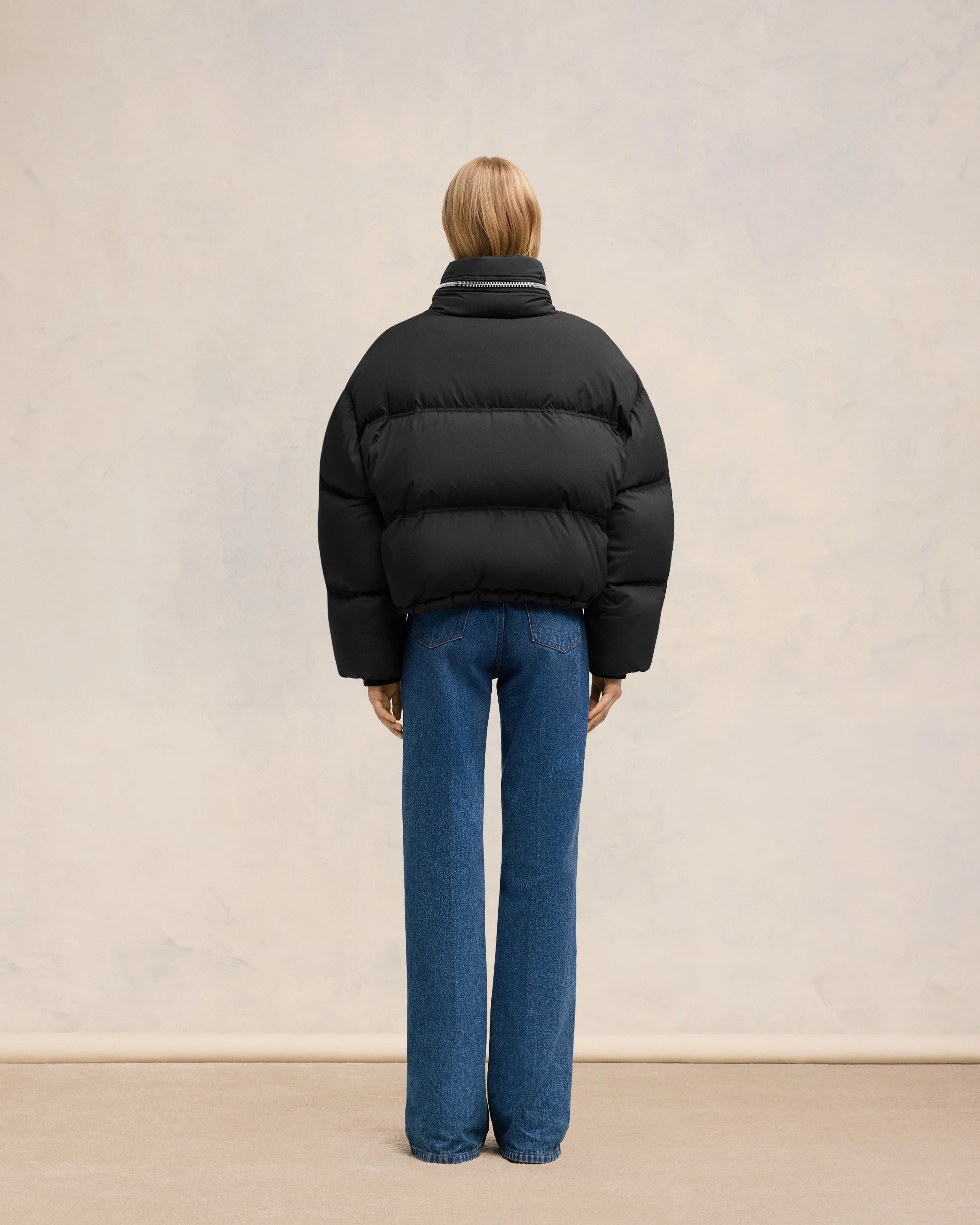 AMI PARIS de Coeur Cropped Down Jacket in Black M