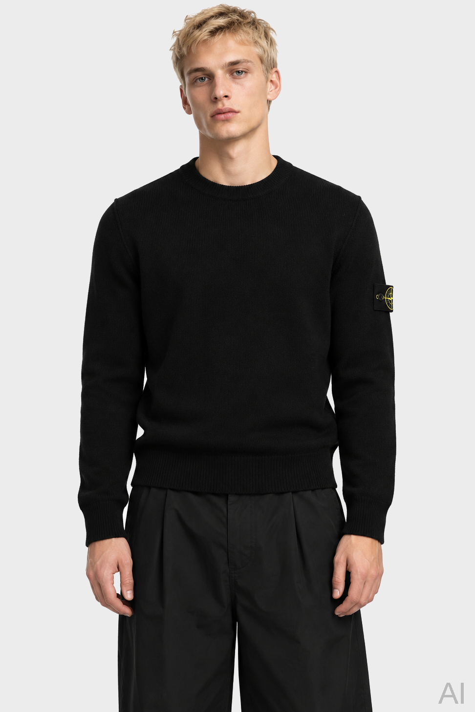 STONE ISLAND Heavy Knit Pullover in Black
