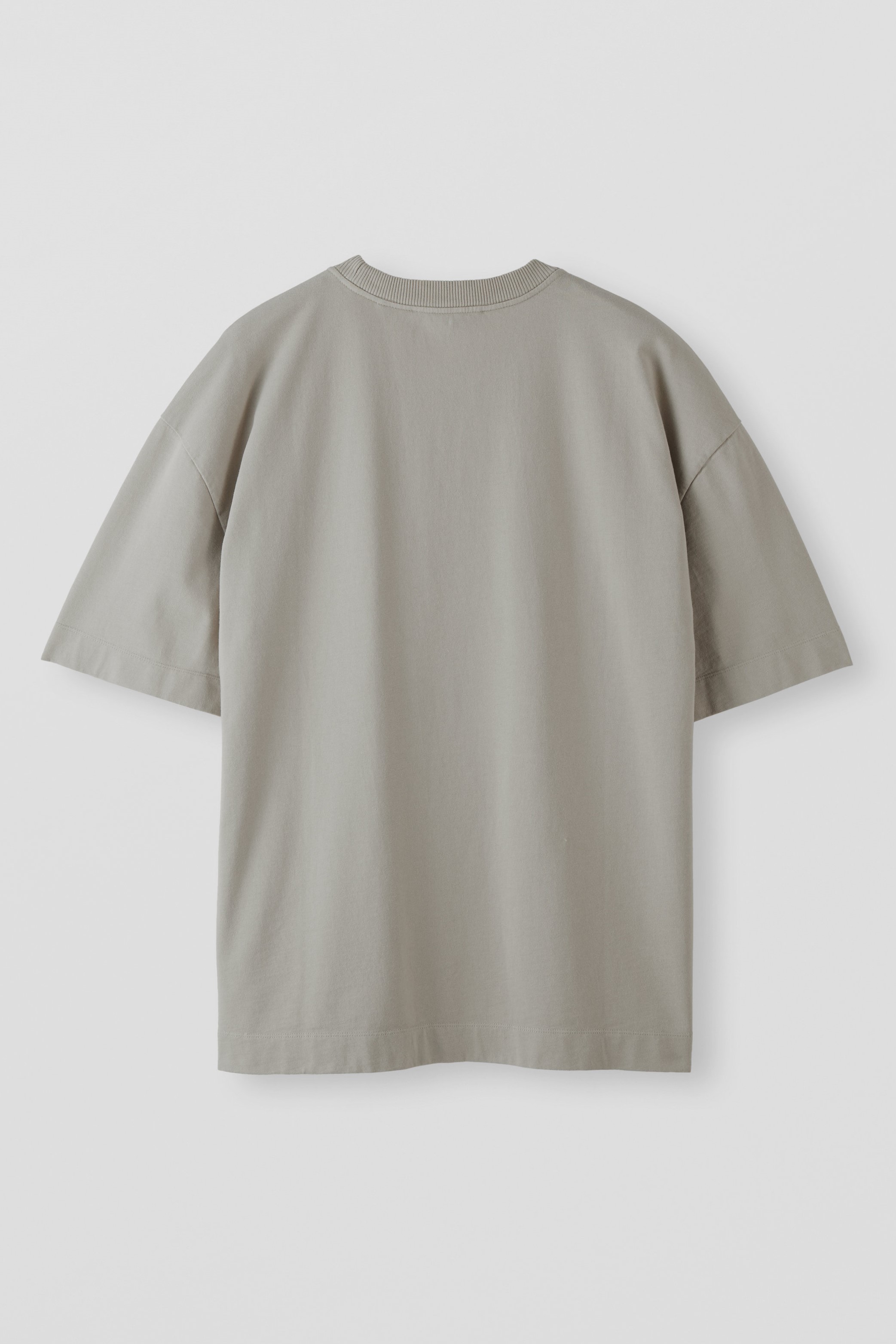 APPLIED ART FORMS Oversize T-Shirt in Ghost Grey XXL