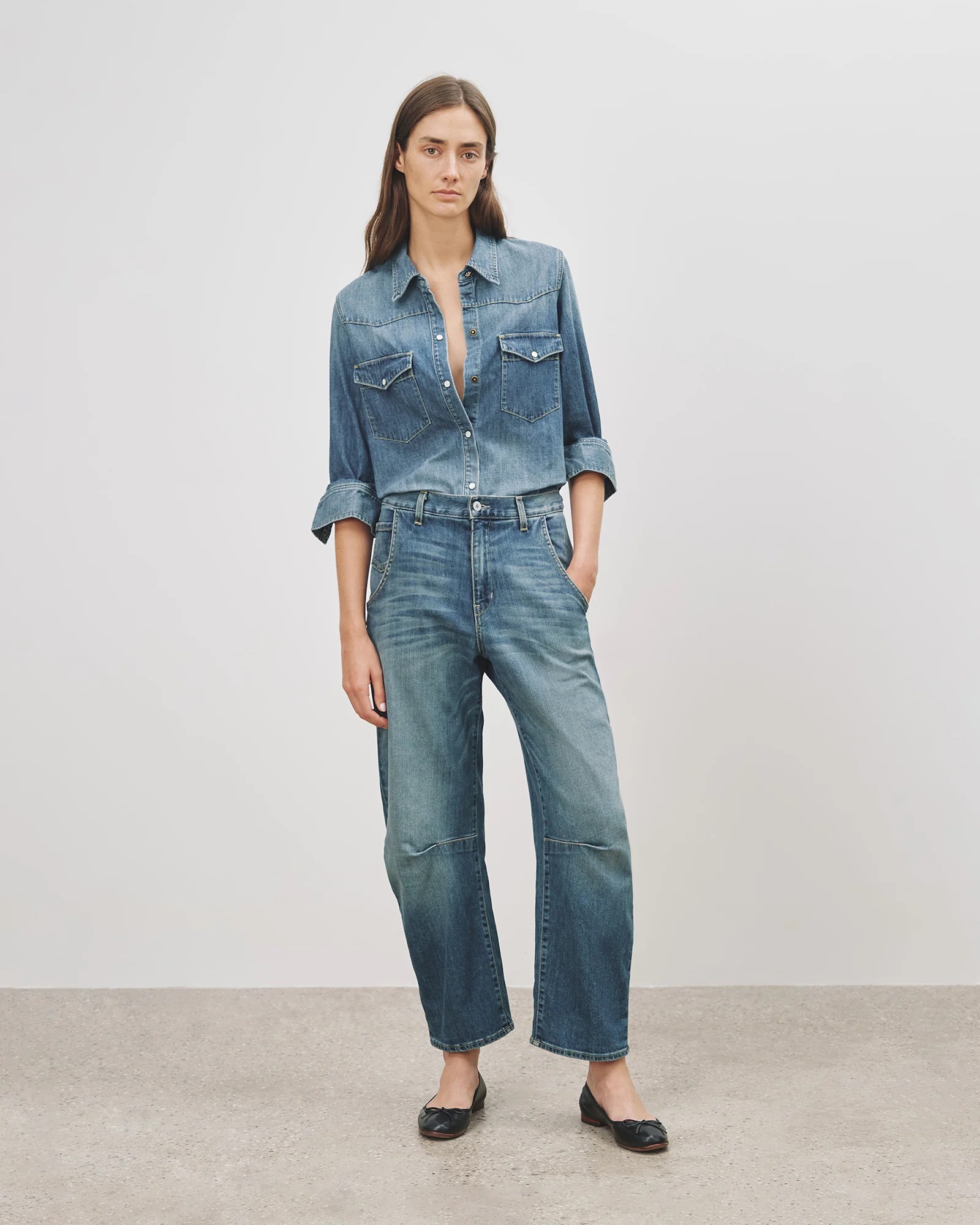 NILI LOTAN Emerson Jeans in Classic Wash 32