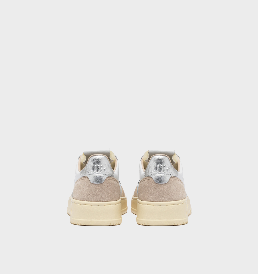 AUTRY ACTION SHOES Medalist Low Sneaker Suede White/Silver