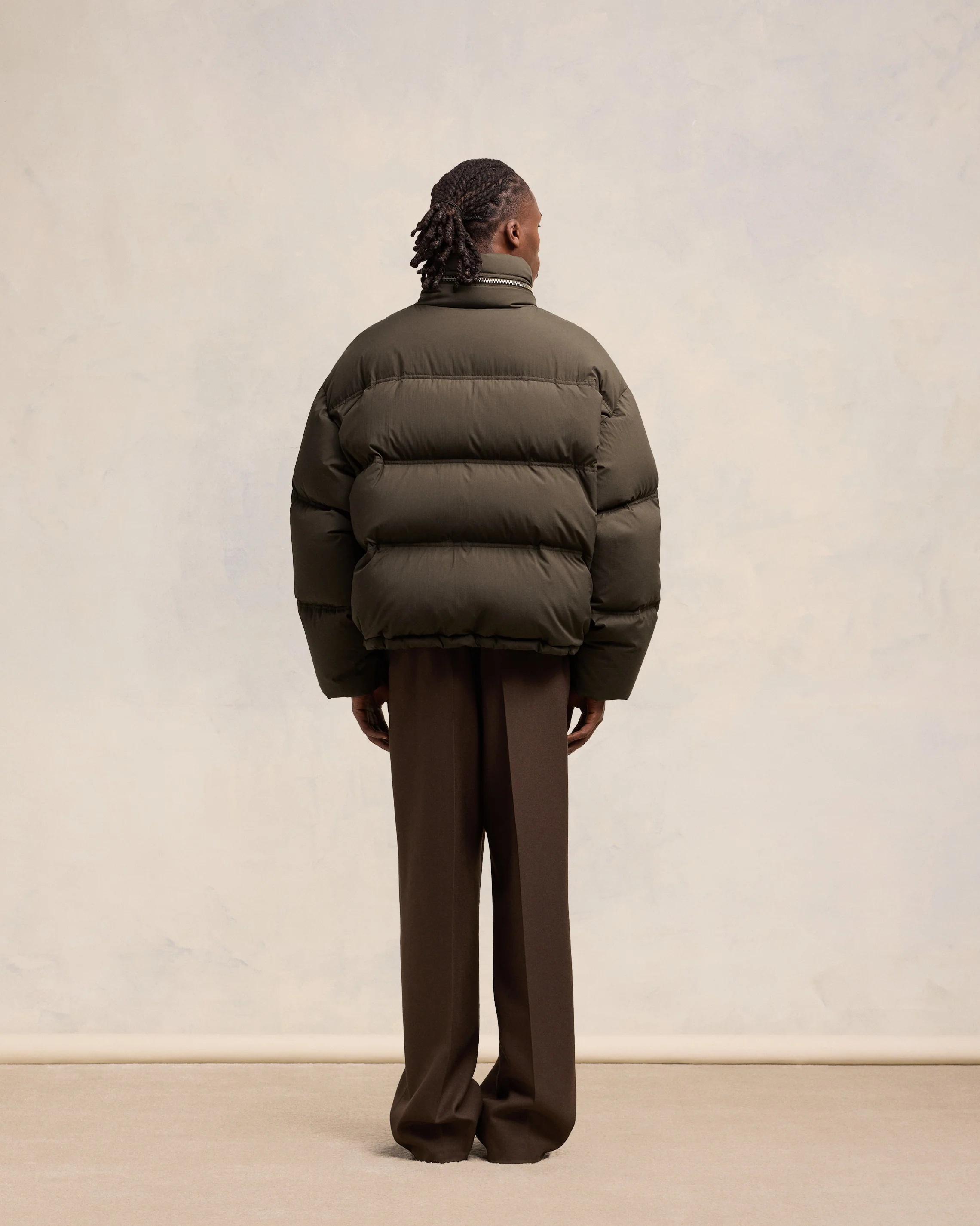AMI PARIS de Coeur Oversize Puffer Jacket in Dark Coffee S AMI PARIS de Coeur Oversize Puffer Jacket in Dark Coffee XL