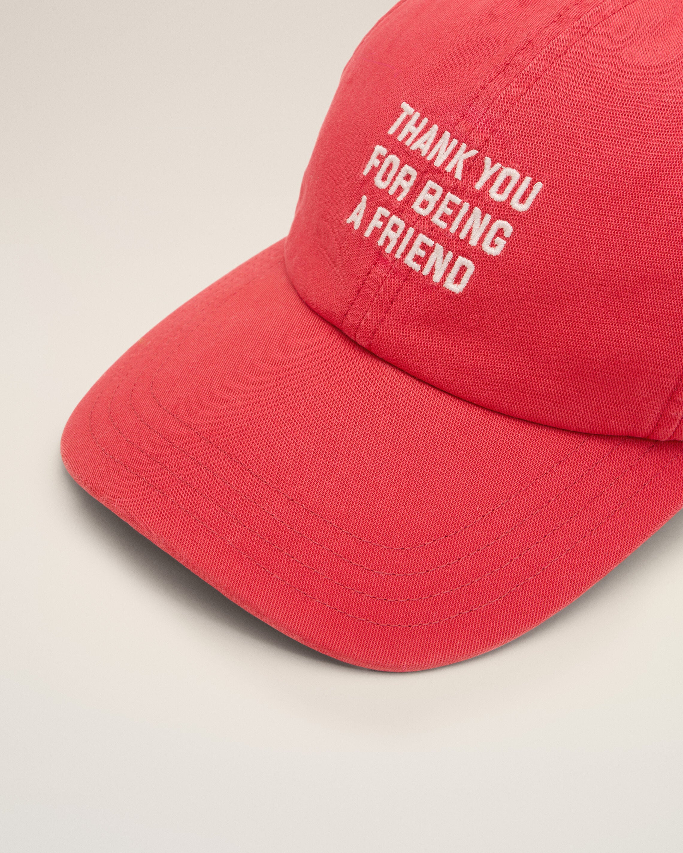 AMI PARIS Thanks For Being A Friend Cap in Ruby Red