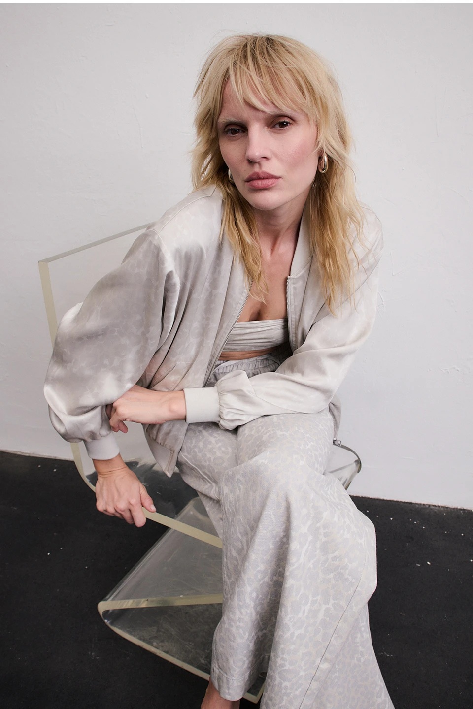LALA BERLIN Reversible Satin Jacket in Cream Leo Printed L