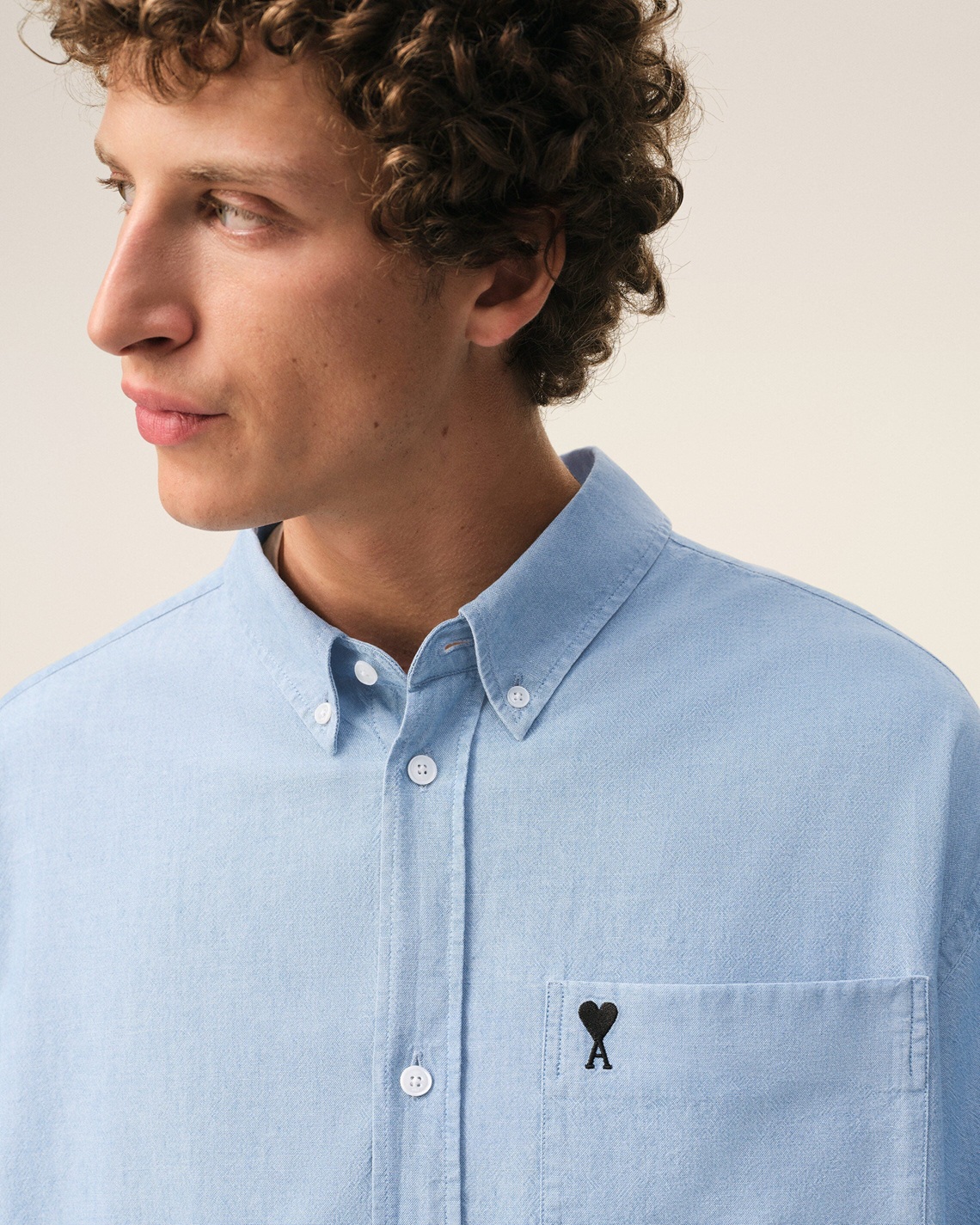 AMI PARIS de Coeur Boxy Fit Shirt in Cashmere Blue