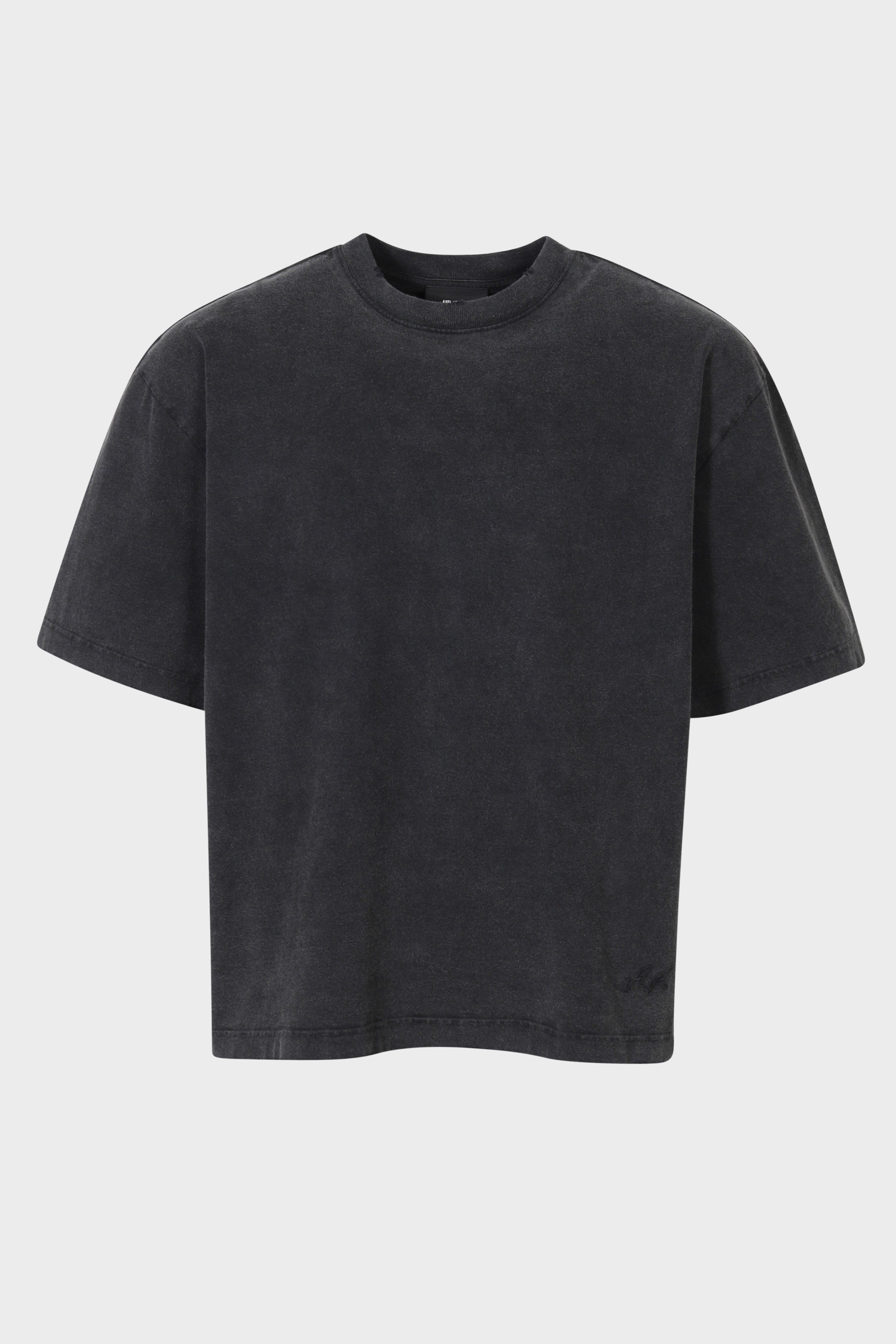 AXEL ARIGATO Wes Distrezzed T-Shirt in Washed Black