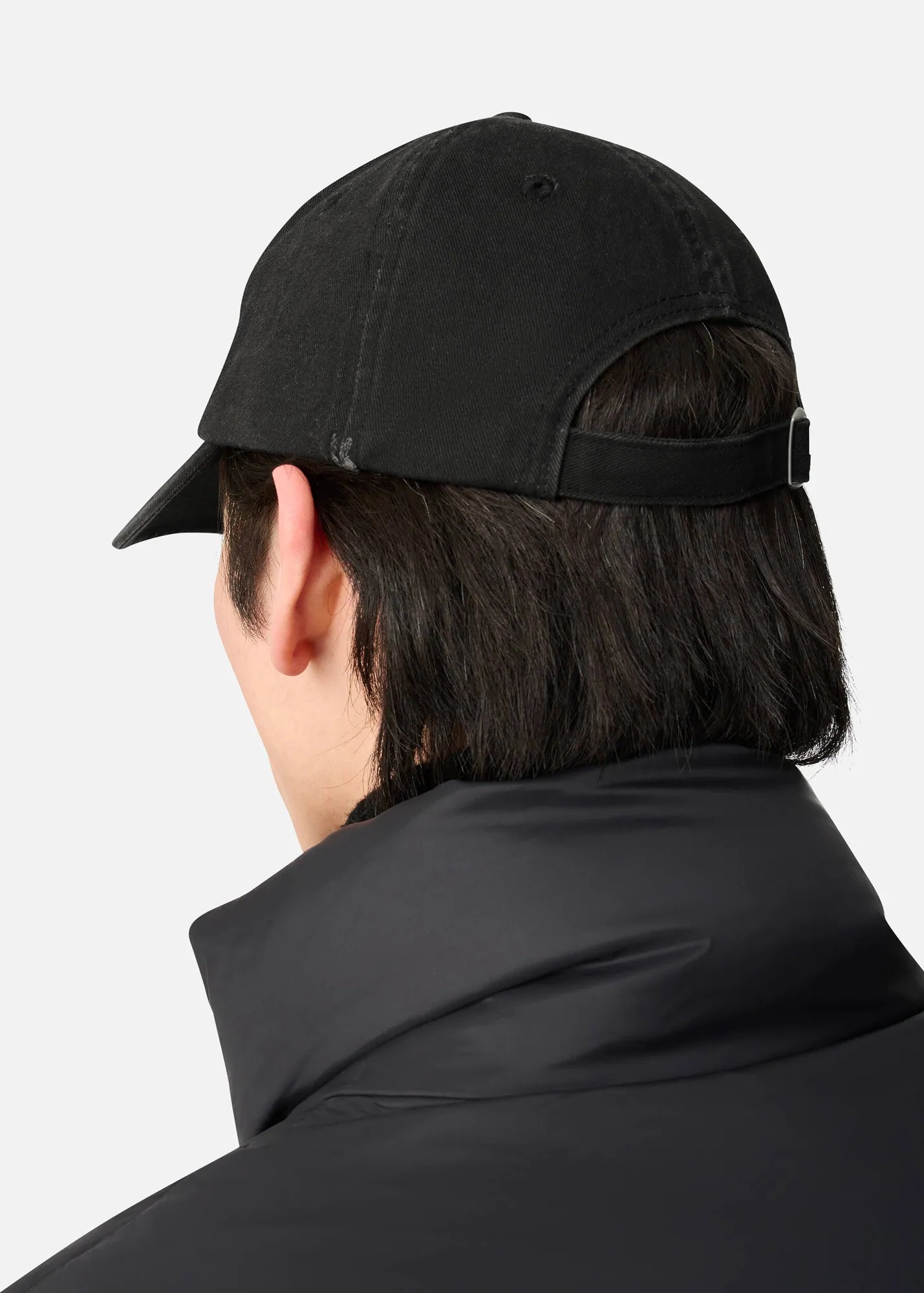 AXEL ARIGATO Logo Stitched Cap in Washed Black
