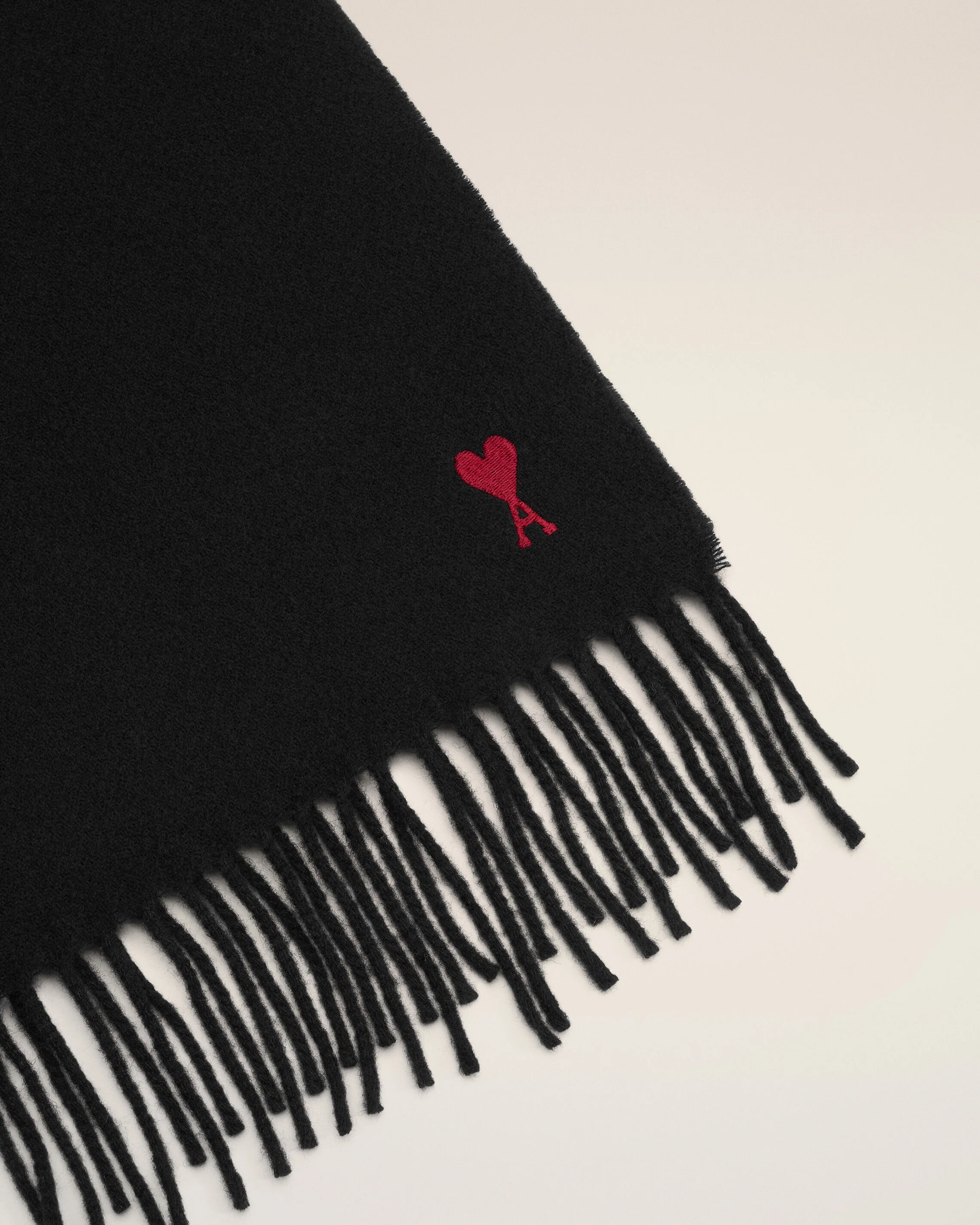 AMI PARIS de Coeur Wool Scarf in Black / Red
