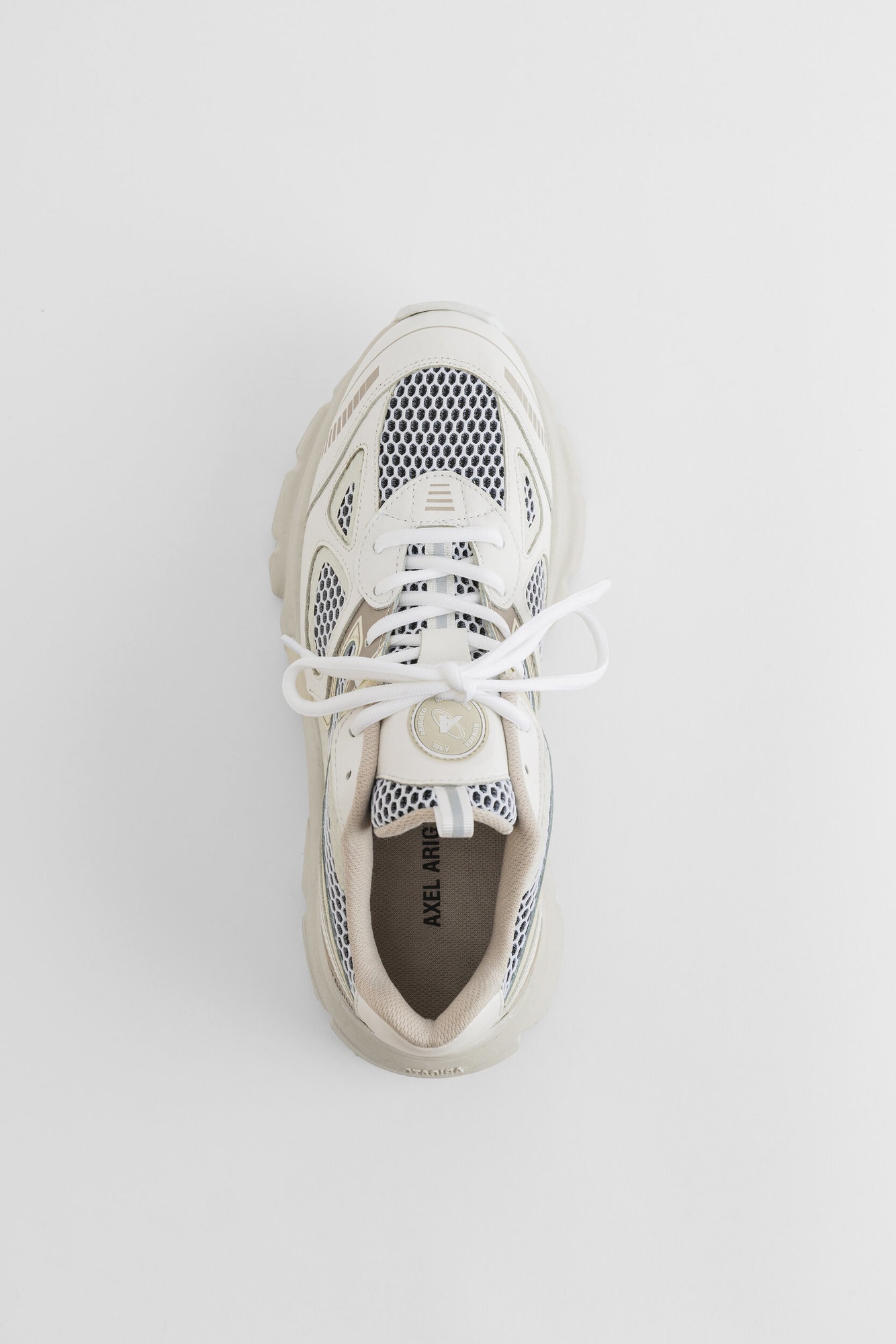 AXEL ARIGATO Marathon Runner in White/Cremino