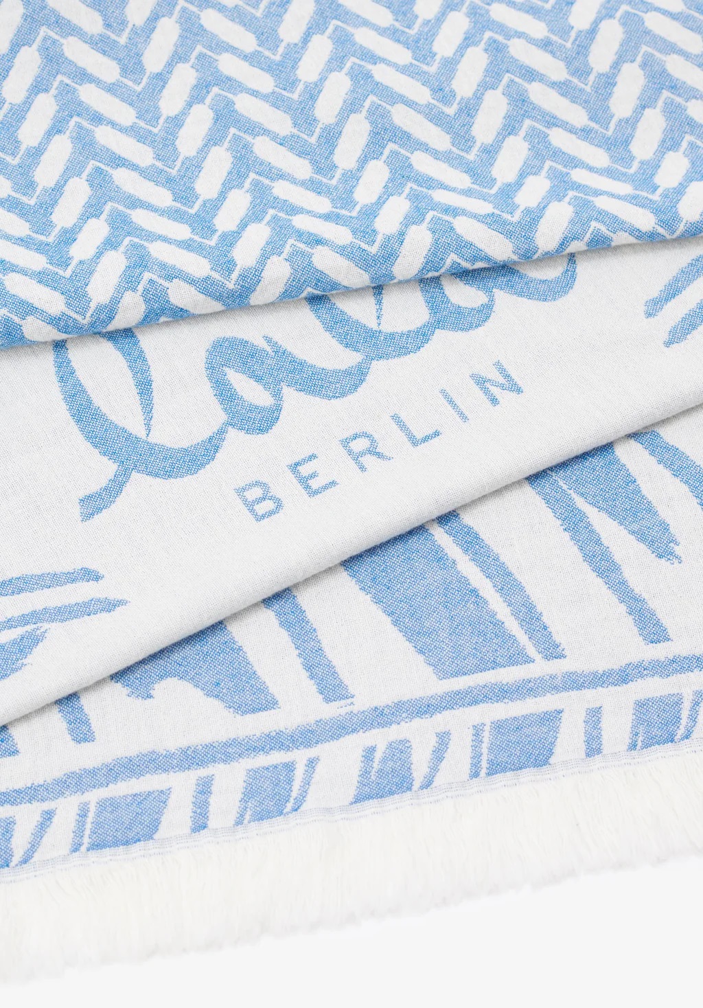 LALA BERLIN Beach Blanket Aykahn