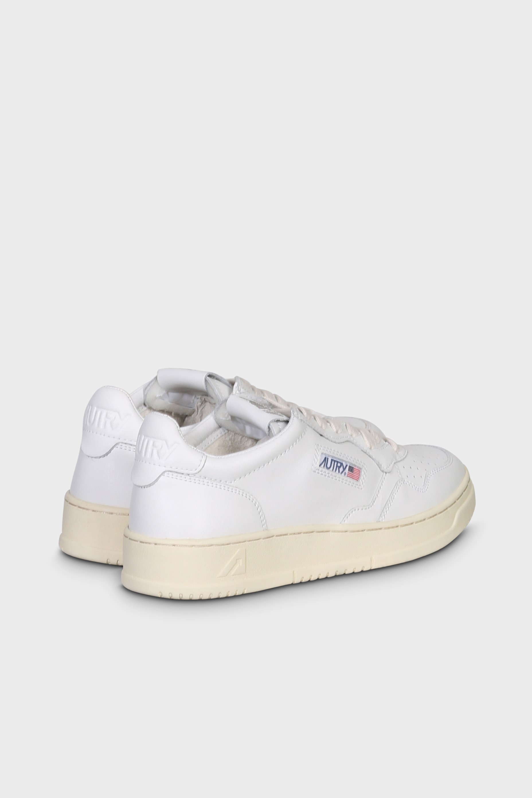 AUTRY ACTION SHOES Sneaker Low in White/White 41
