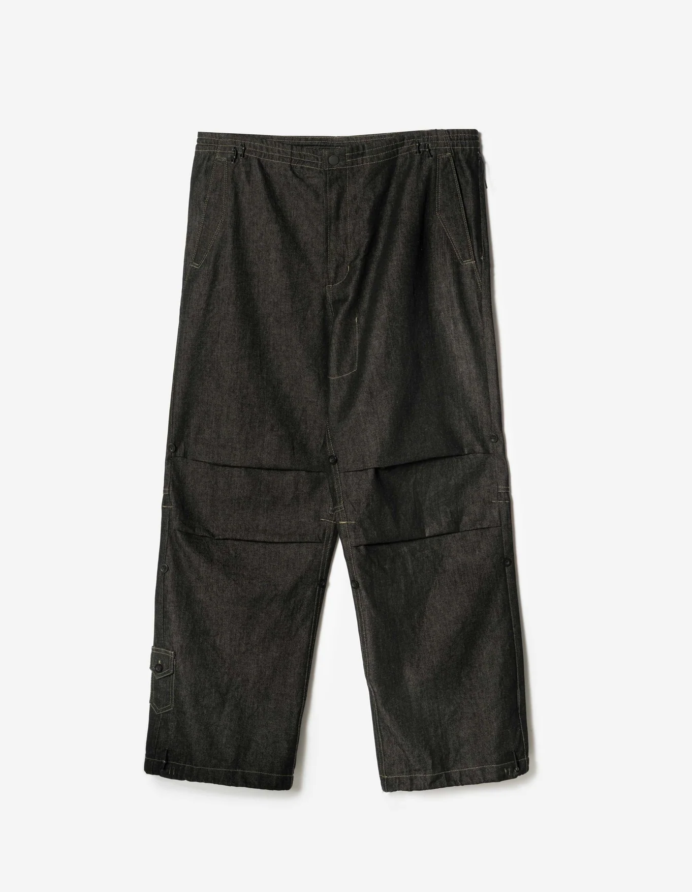 MAHARISHI 7700 Light Denim Loose Snopants® in Black