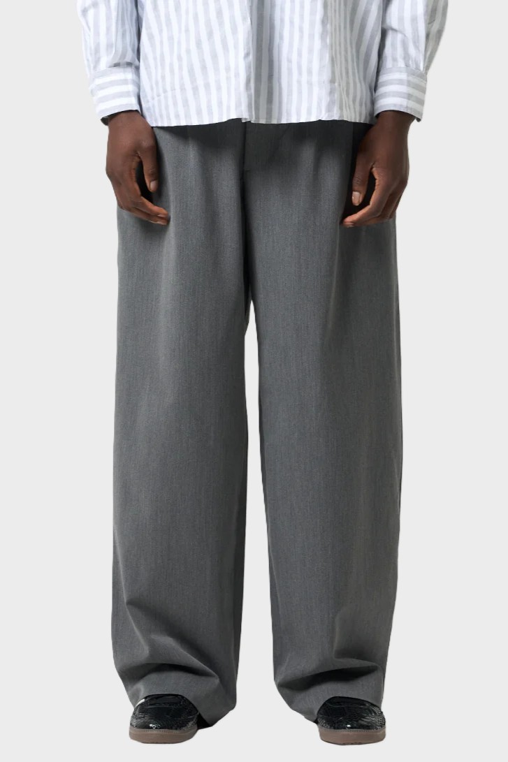 PERPLEX Pleated Pants in Grey