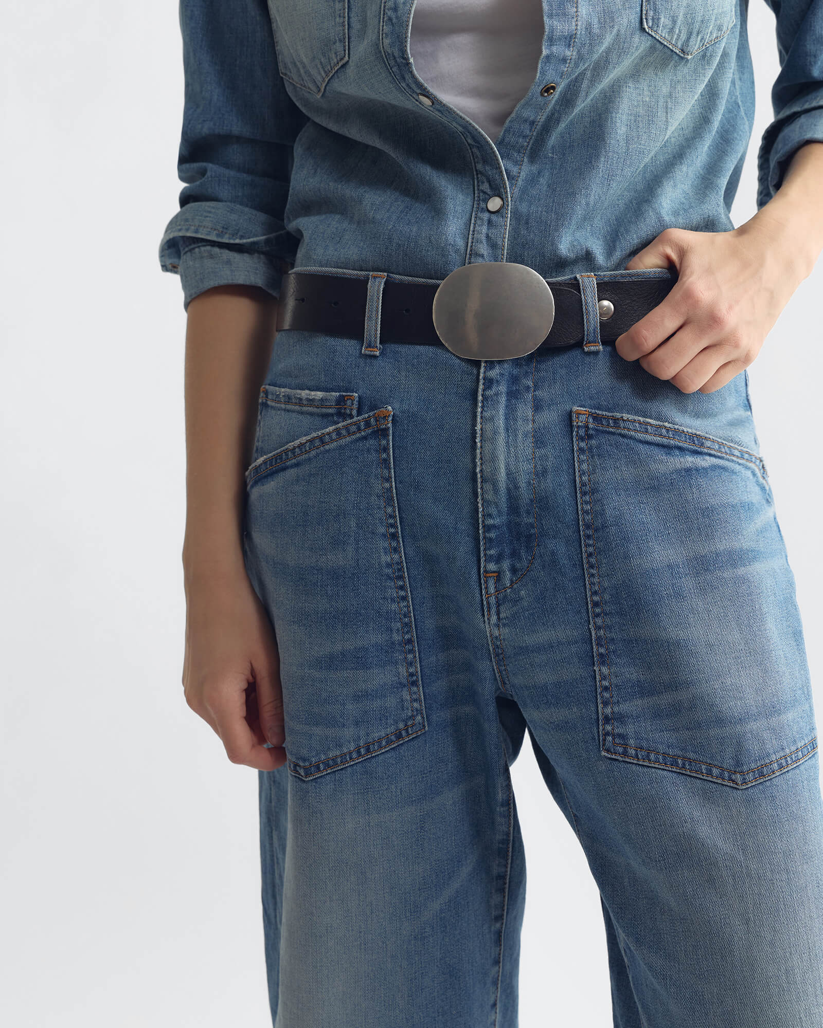 NILI LOTAN Shon Jeans in Cienna Wash