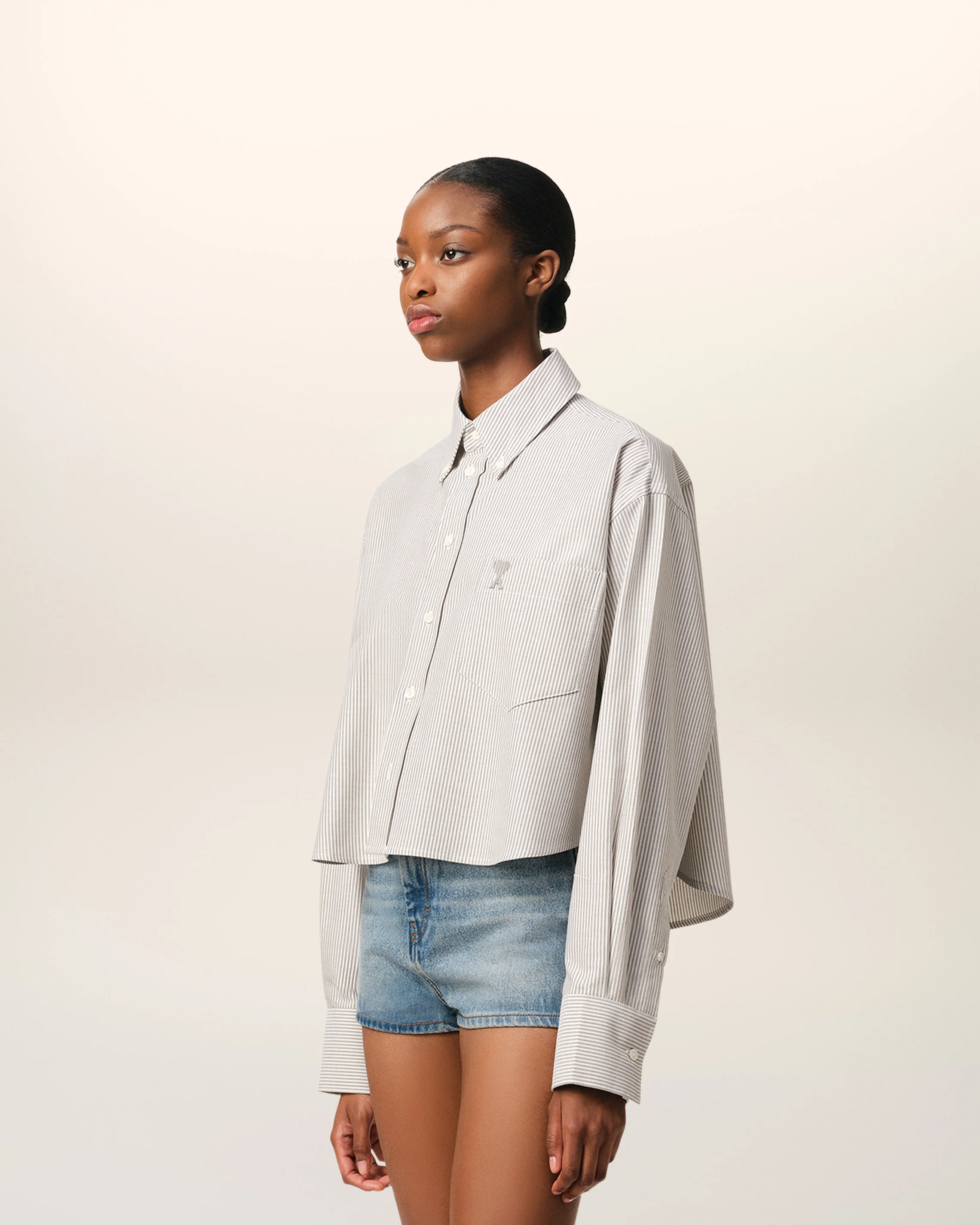 AMI PARIS Chemise Cropped Oversize Shirt in Loden/White Cream Stripe AMI PARIS Chemise Cropped Oversize Shirt in Loden/White Cream Stripe