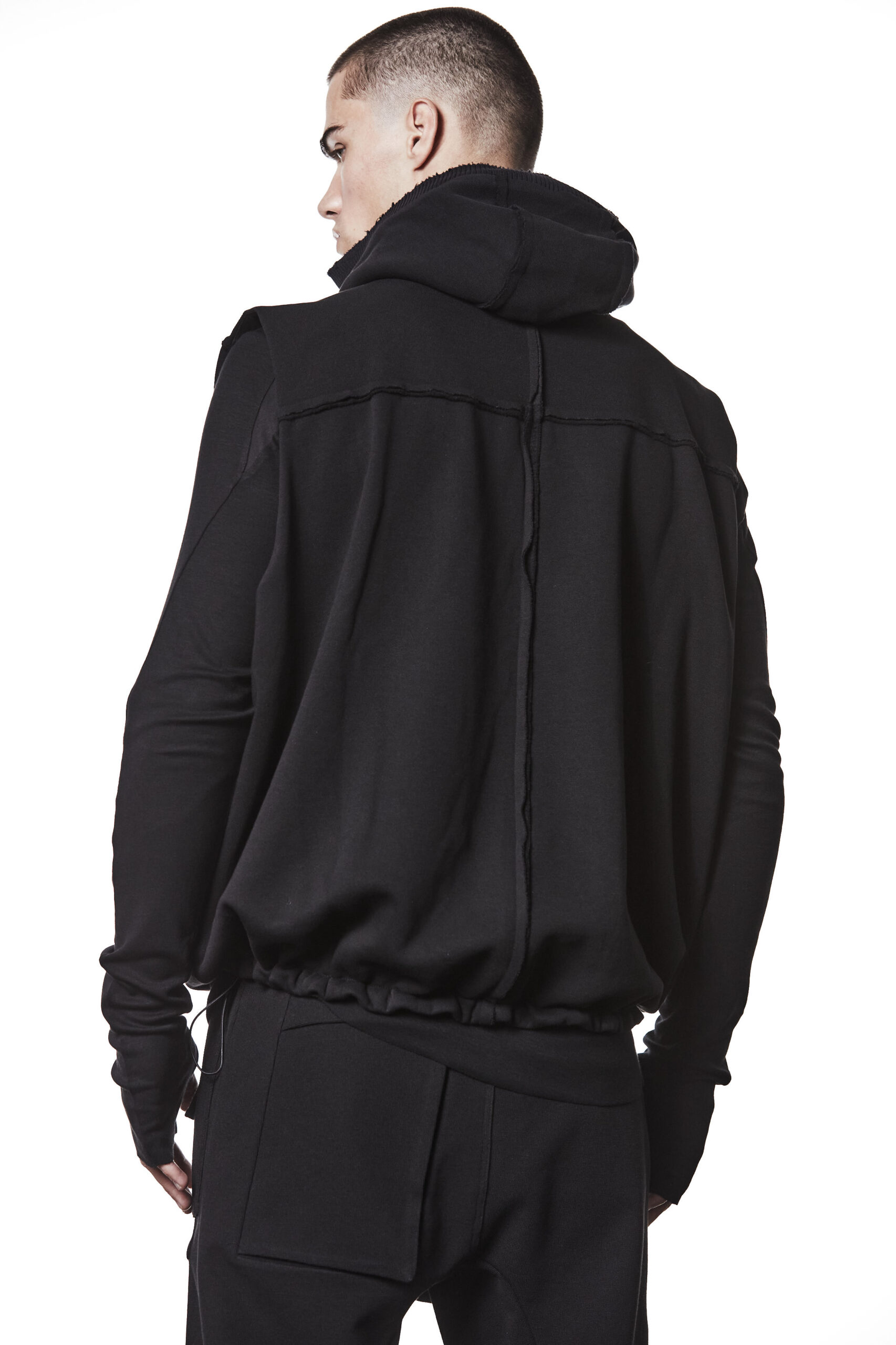 THOM KROM Hodded Vest in Black